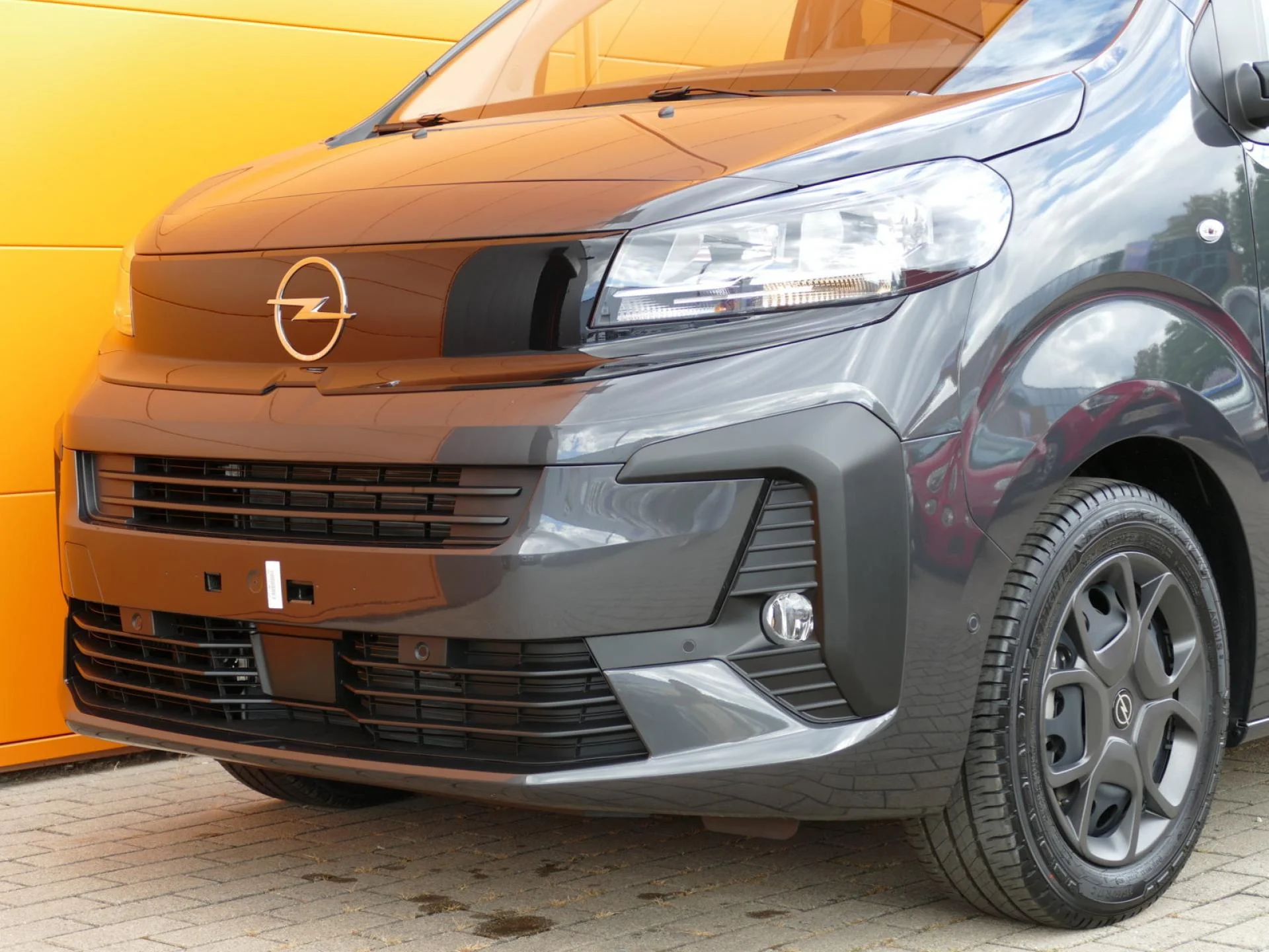 OPEL VIVARO - Miniature 27 sur 36 - Cliquer pour voir cette photo