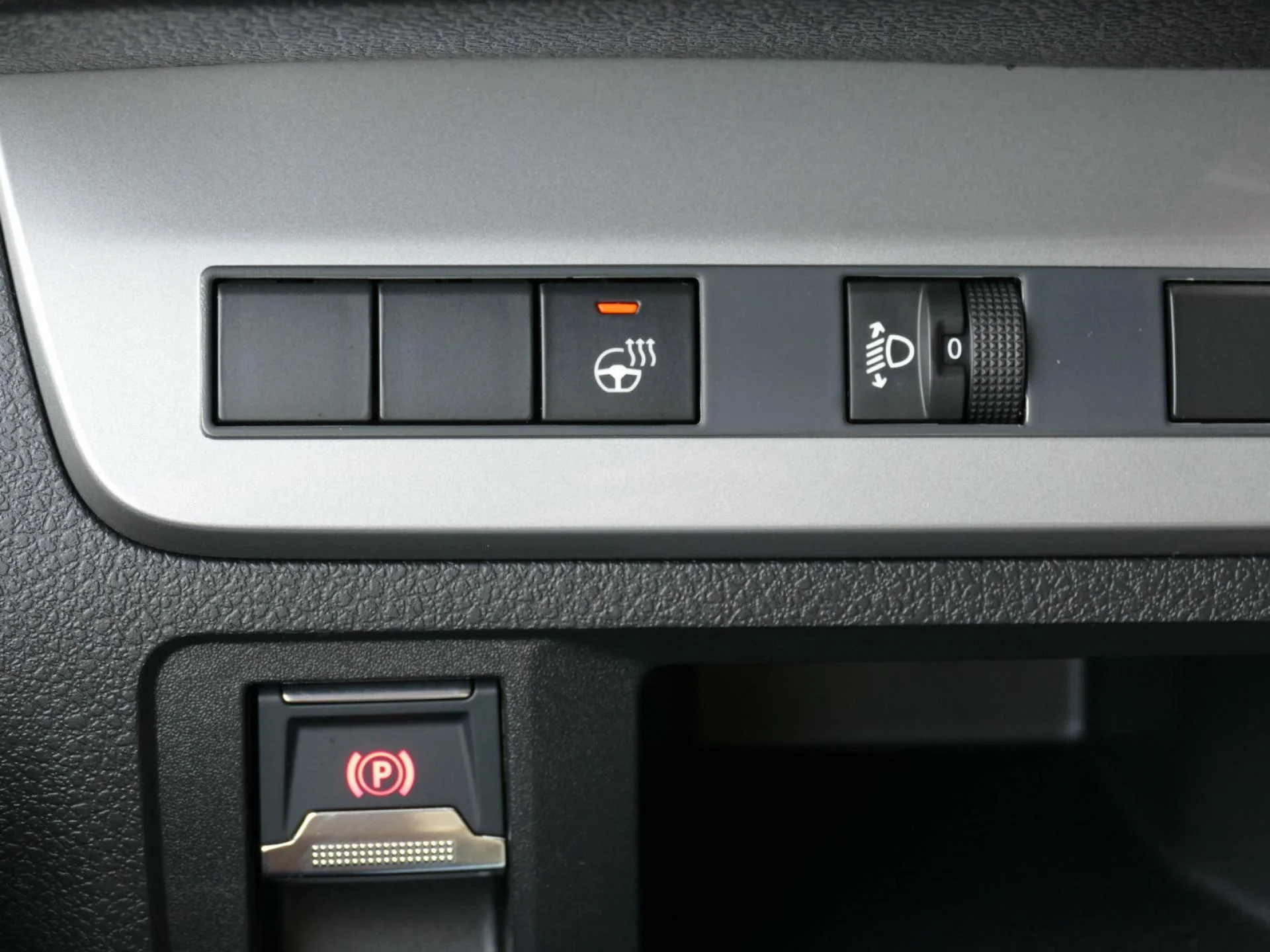 OPEL VIVARO - Miniature 20 sur 36 - Cliquer pour voir cette photo