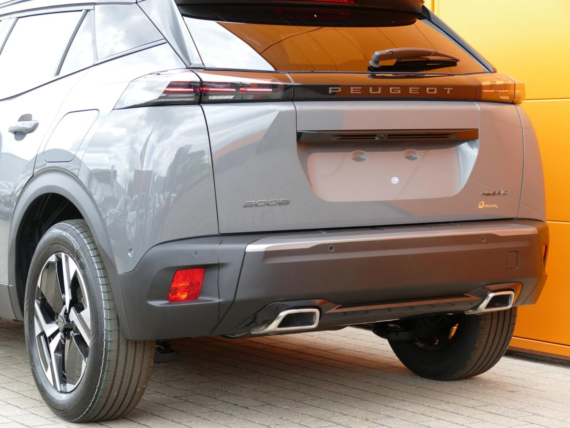 PEUGEOT 2008 - Miniature 35 sur 37 - Cliquer pour voir cette photo
