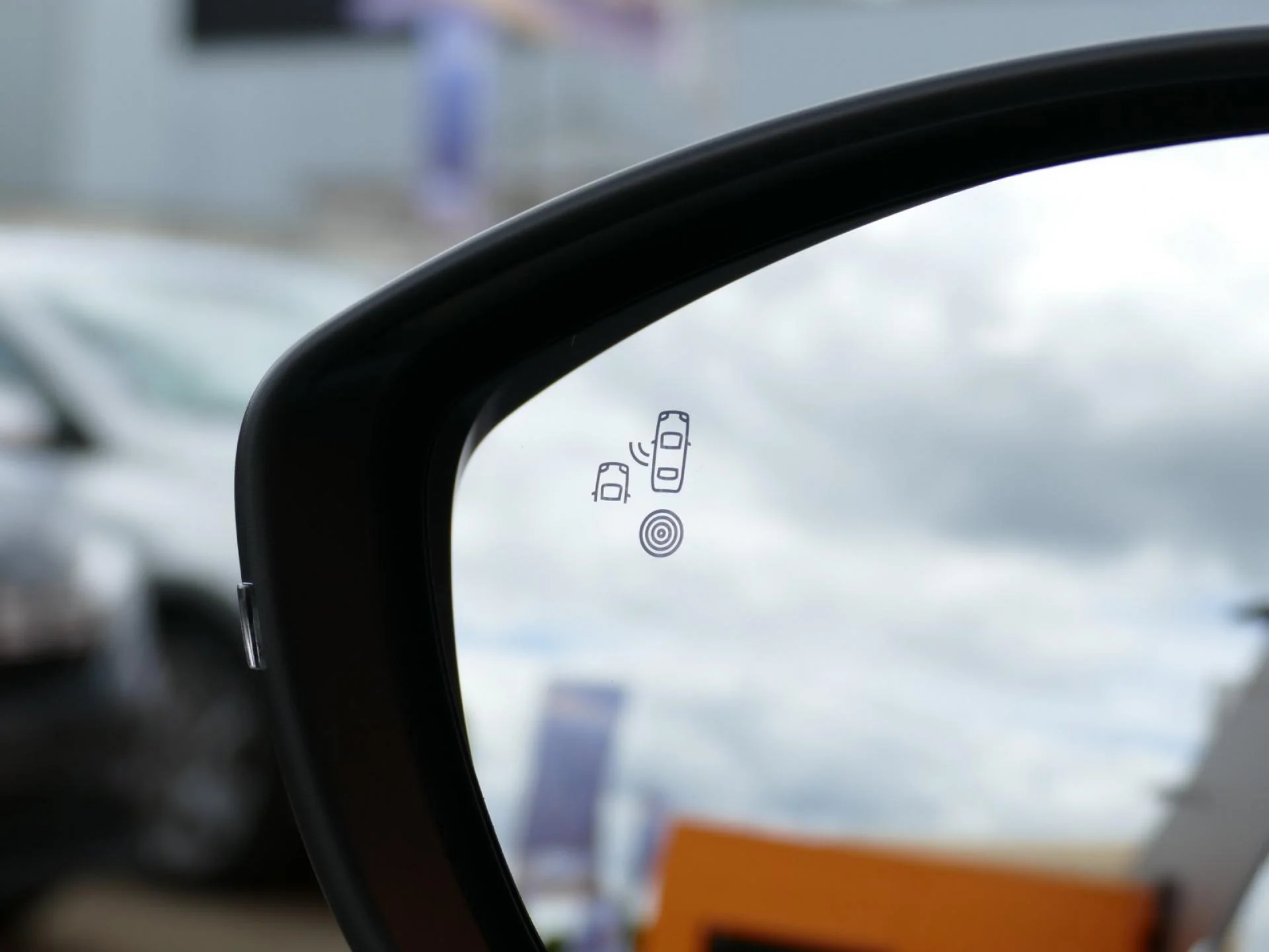 PEUGEOT 2008 - Miniature 31 sur 31 - Cliquer pour voir cette photo
