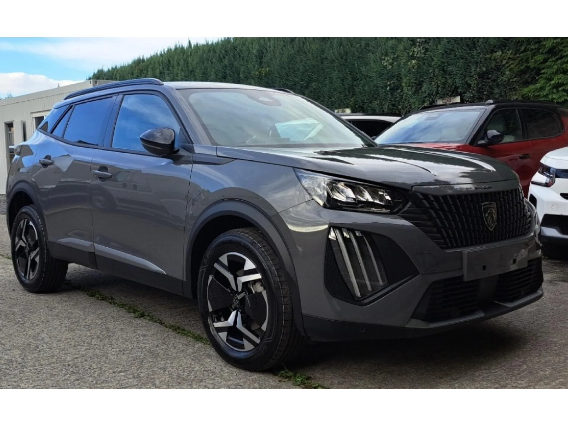 PEUGEOT 2008 - Miniature 3 sur 22 - Cliquer pour voir cette photo