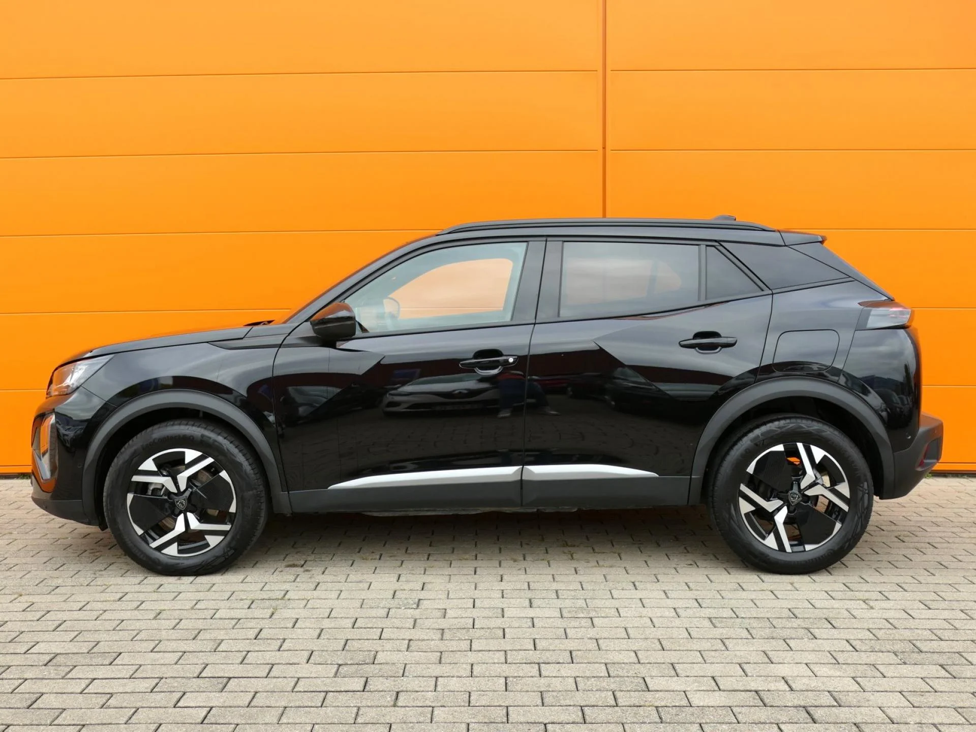 PEUGEOT 2008 - Miniature 3 sur 34 - Cliquer pour voir cette photo