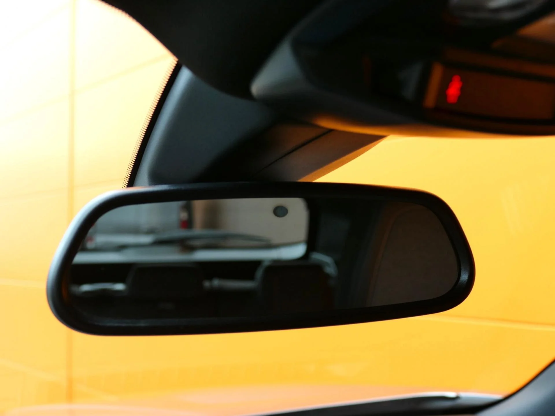 PEUGEOT 2008 - Miniature 22 sur 32 - Cliquer pour voir cette photo