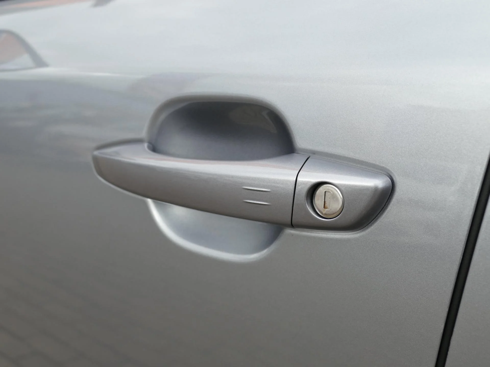 PEUGEOT 2008 - Miniature 27 sur 32 - Cliquer pour voir cette photo