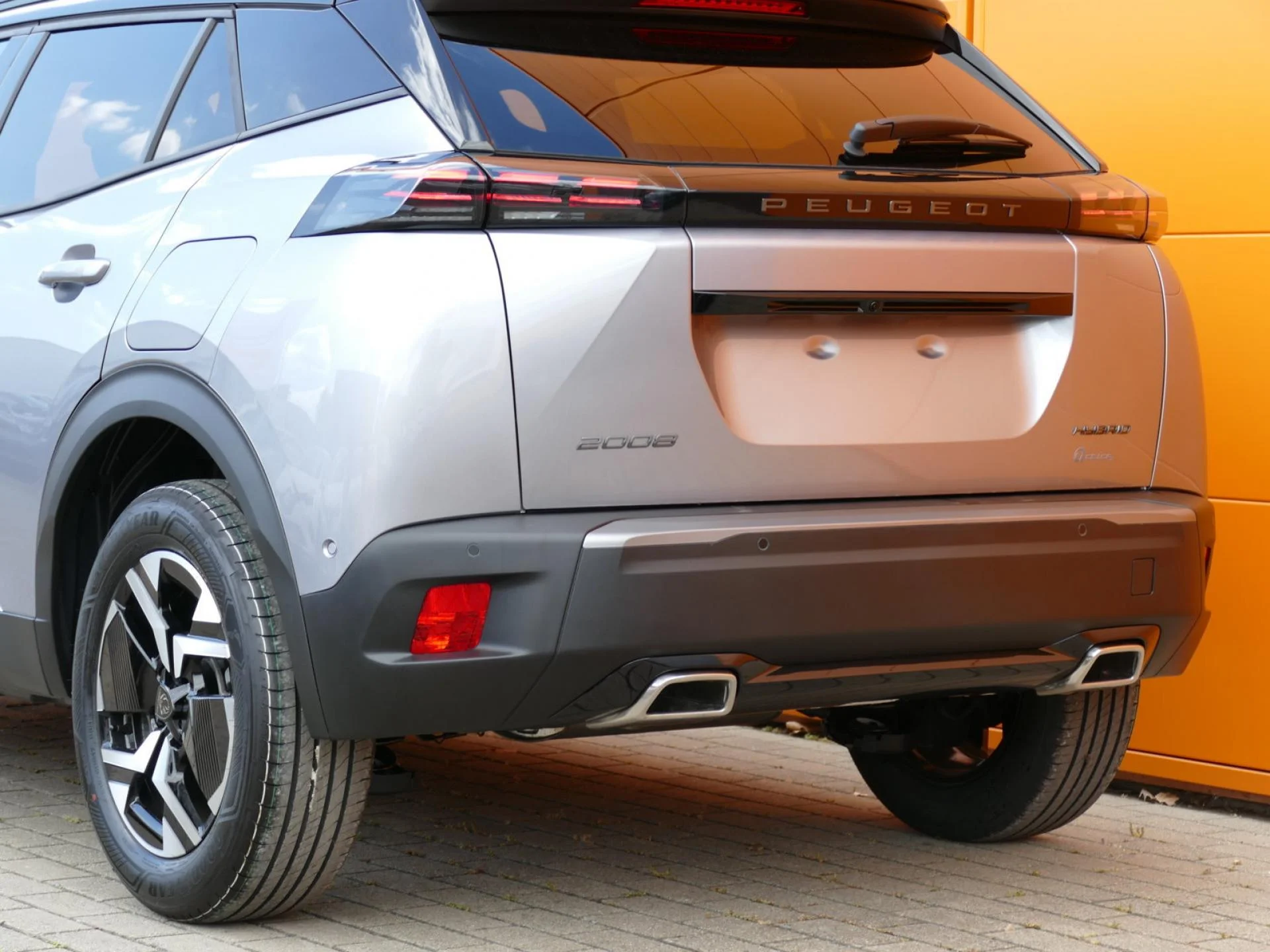 PEUGEOT 2008 - Miniature 28 sur 30 - Cliquer pour voir cette photo