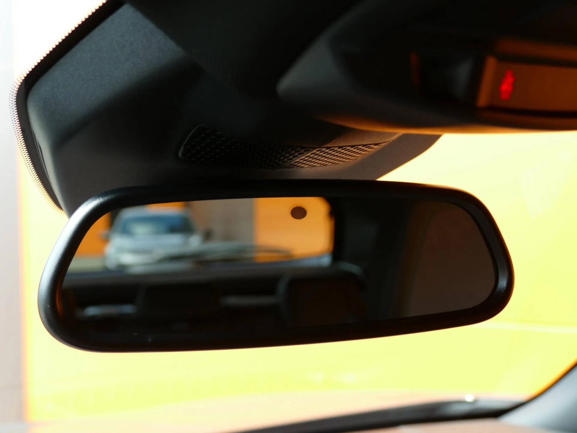 PEUGEOT 2008 - Miniature 24 sur 33 - Cliquer pour voir cette photo
