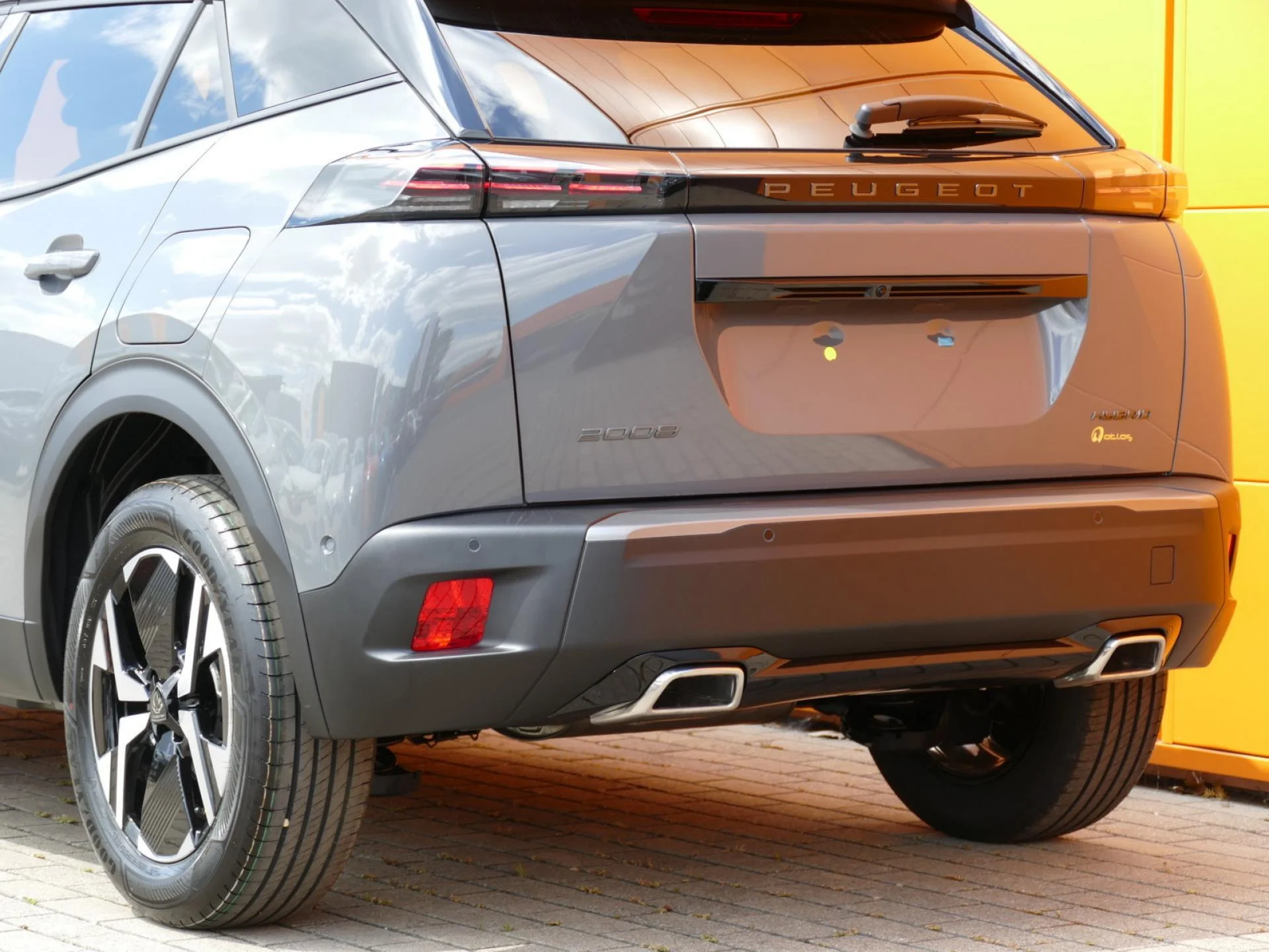 PEUGEOT 2008 - Miniature 31 sur 33 - Cliquer pour voir cette photo