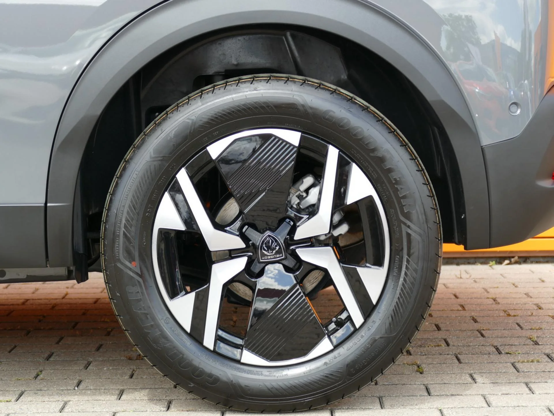 PEUGEOT 2008 - Miniature 33 sur 33 - Cliquer pour voir cette photo