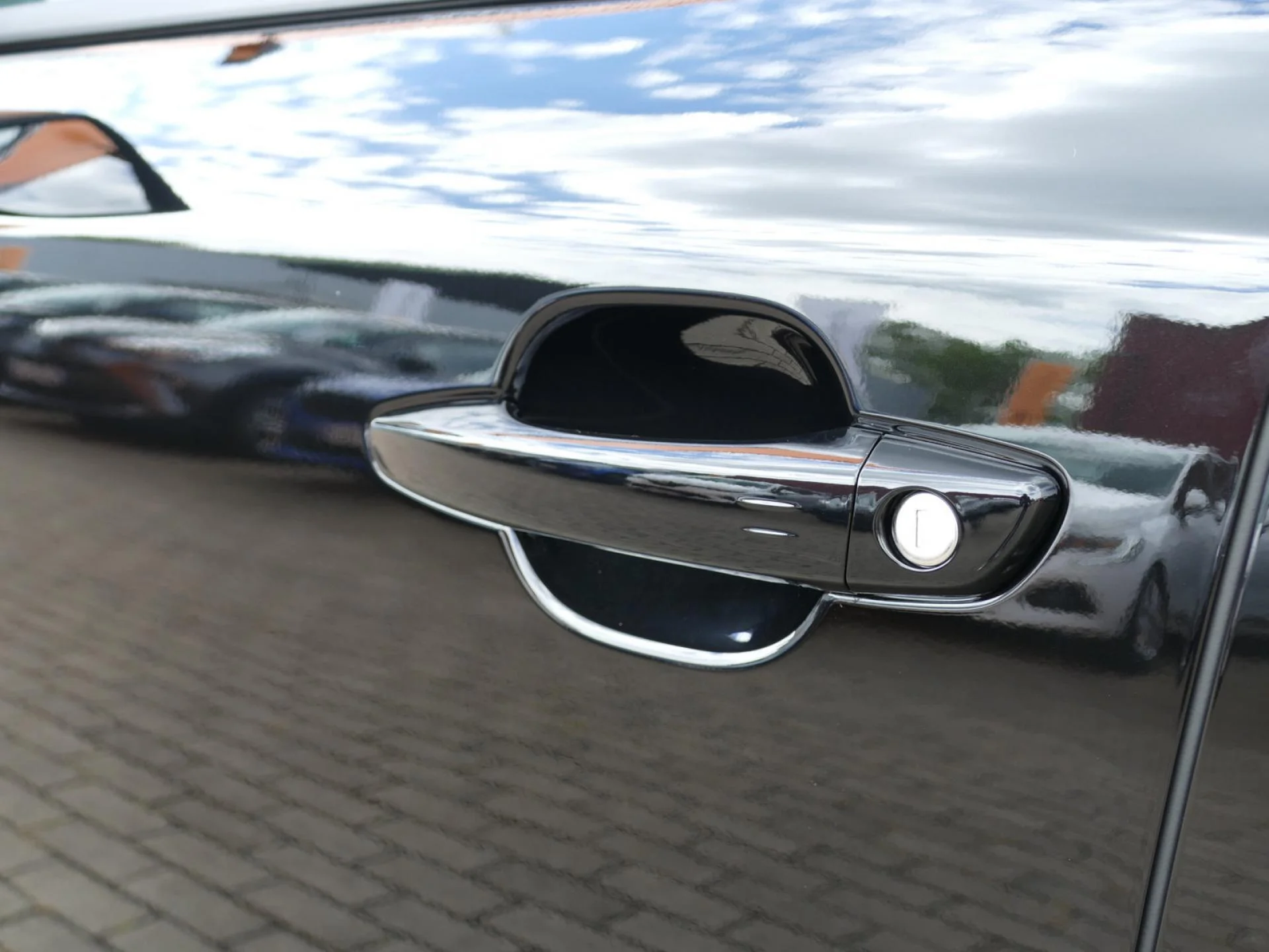 PEUGEOT 2008 - Miniature 27 sur 33 - Cliquer pour voir cette photo