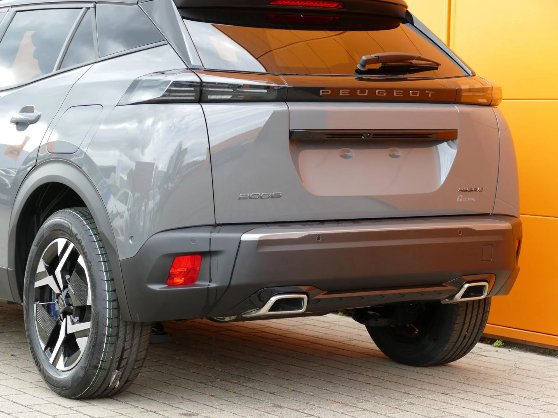PEUGEOT 2008 - Miniature 30 sur 32 - Cliquer pour voir cette photo