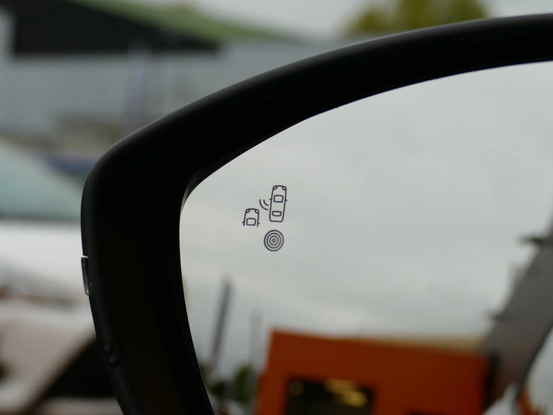 PEUGEOT 2008 - Miniature 31 sur 37 - Cliquer pour voir cette photo