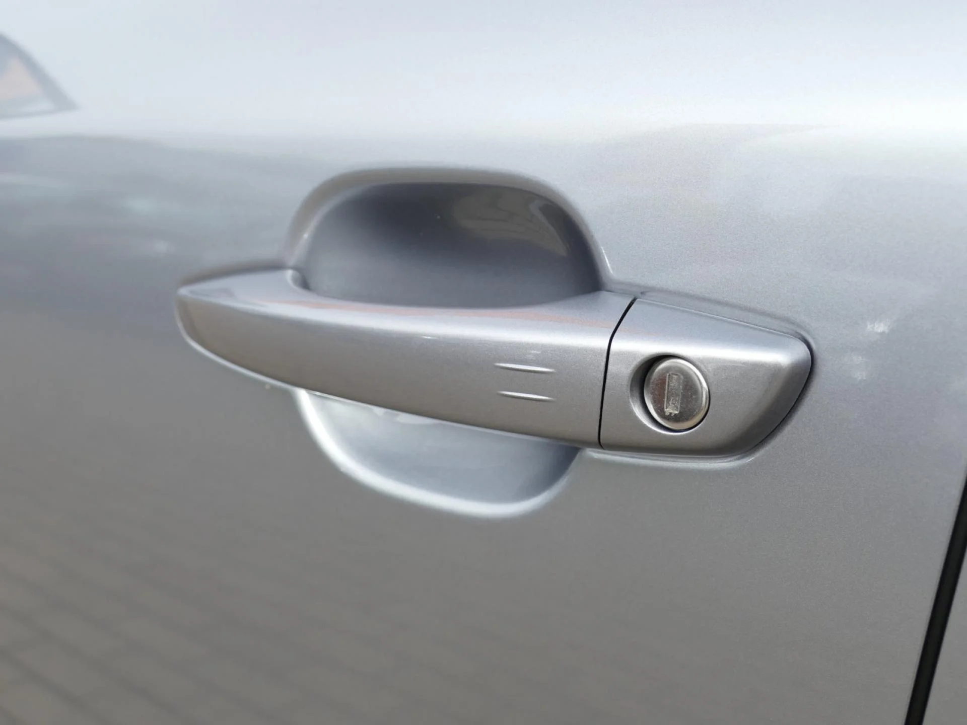 PEUGEOT 2008 - Miniature 26 sur 34 - Cliquer pour voir cette photo