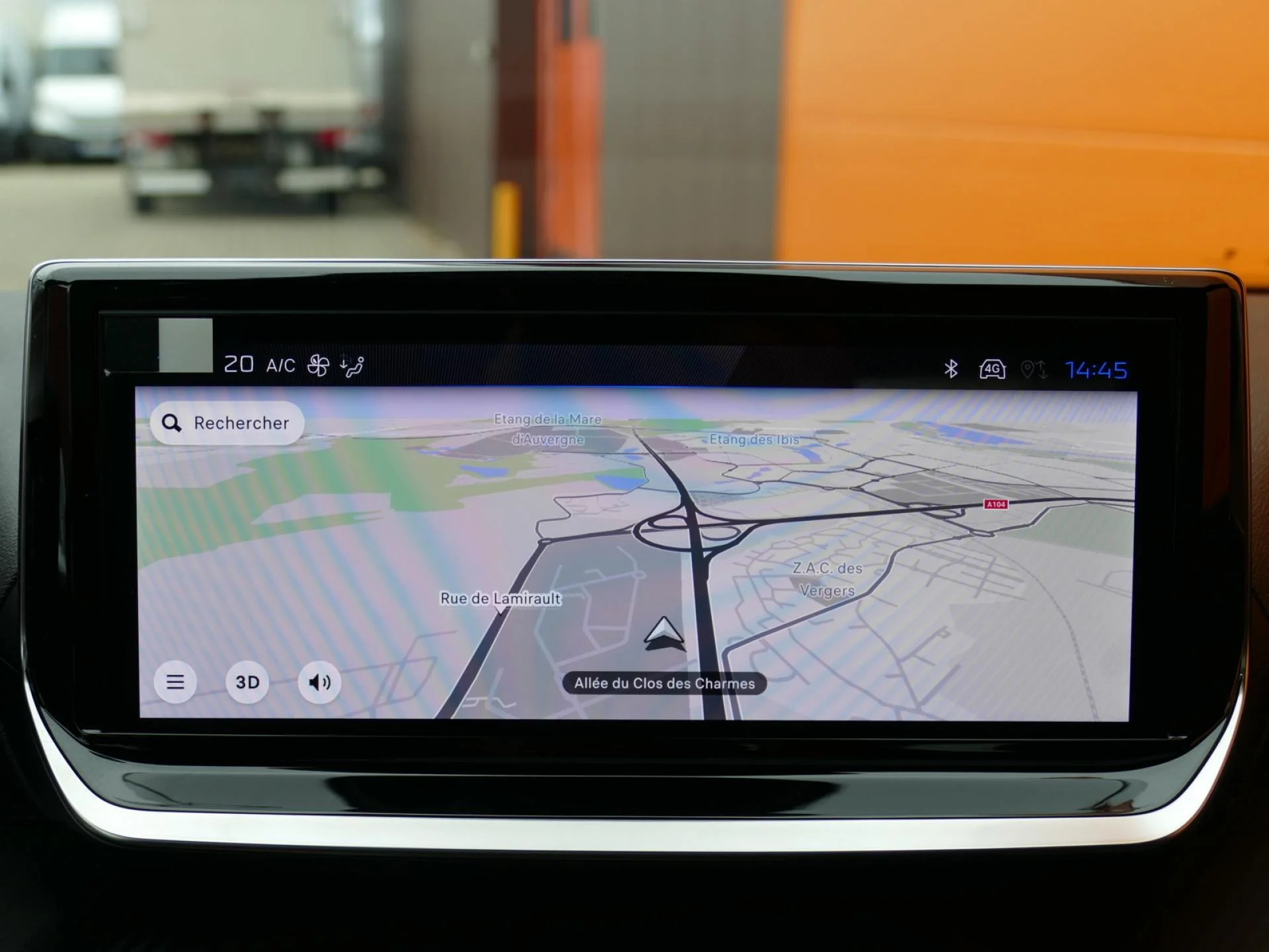 PEUGEOT 2008 - Miniature 9 sur 37 - Cliquer pour voir cette photo