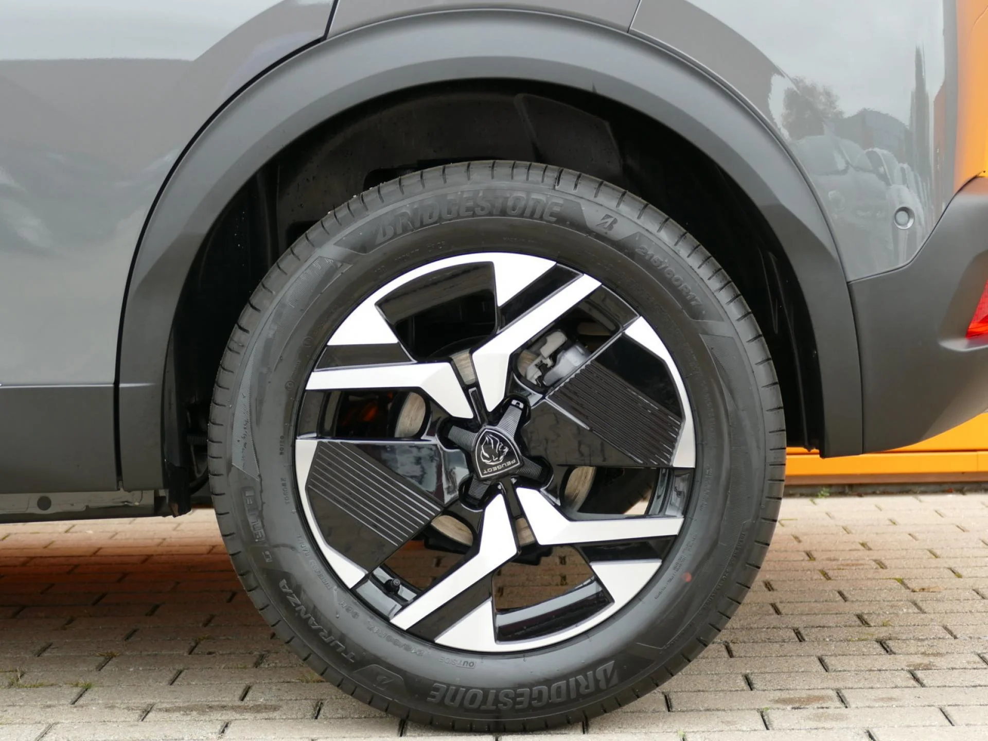 PEUGEOT 2008 - Miniature 37 sur 37 - Cliquer pour voir cette photo