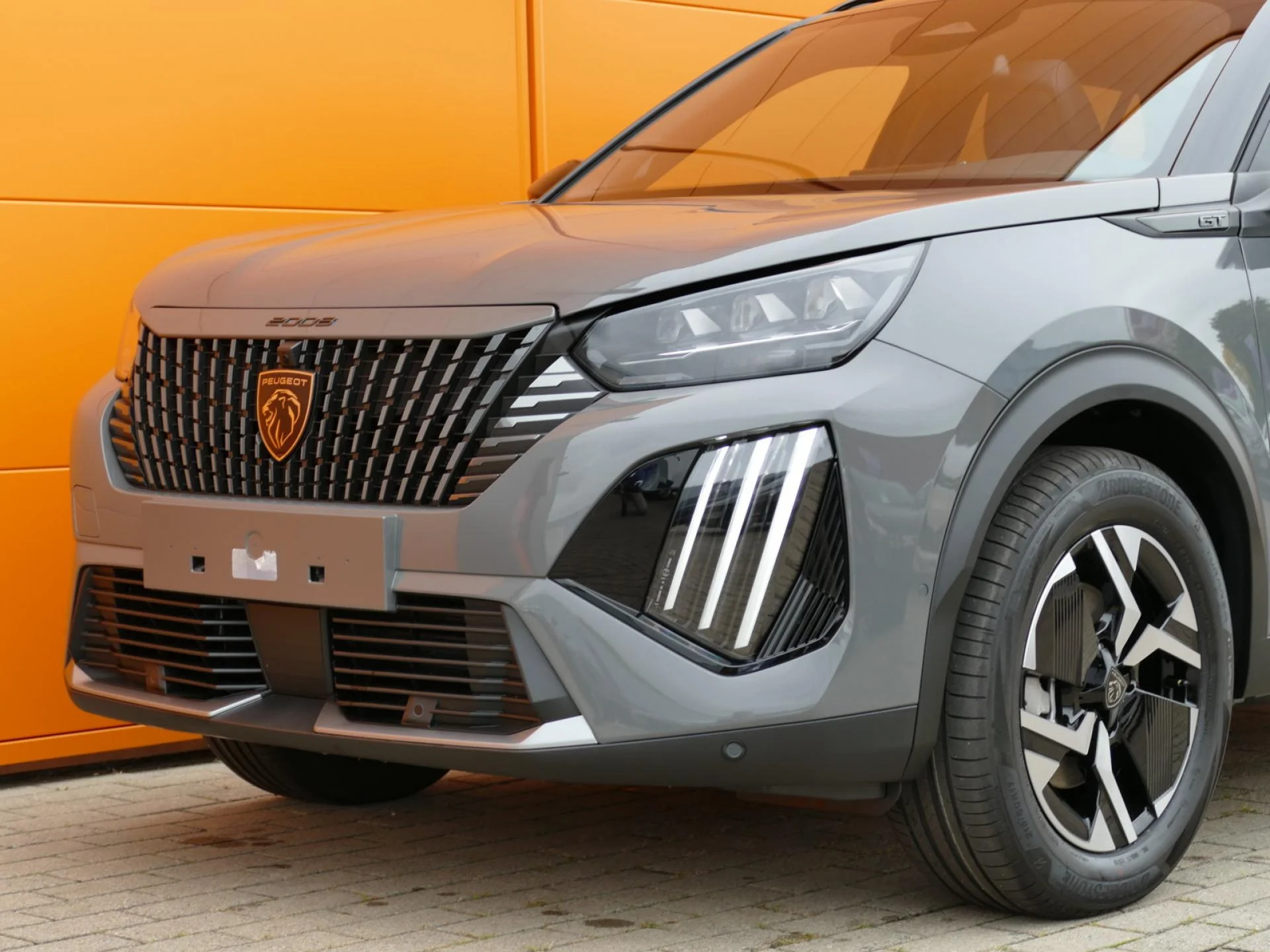 PEUGEOT 2008 - Miniature 33 sur 37 - Cliquer pour voir cette photo