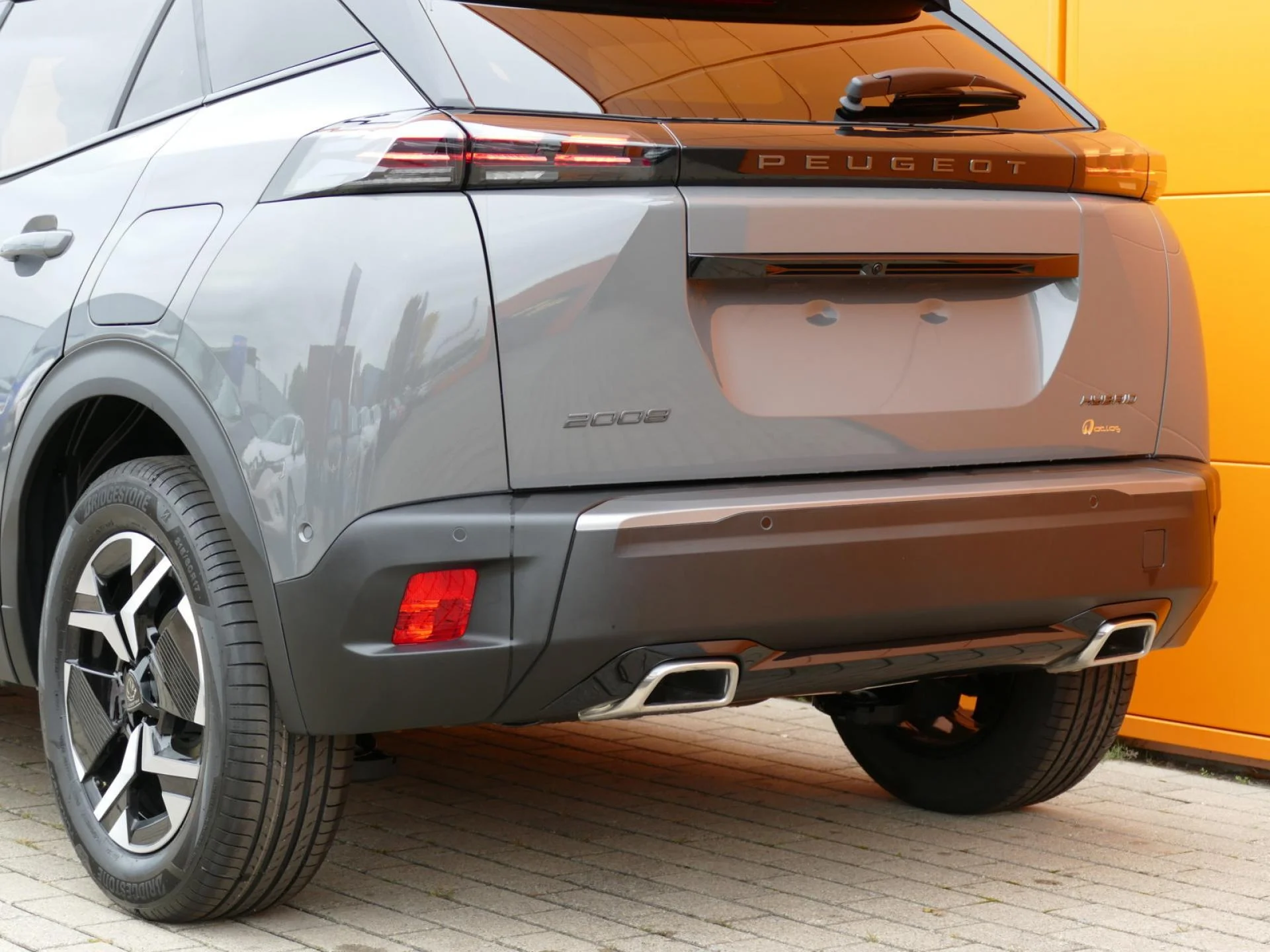 PEUGEOT 2008 - Miniature 35 sur 37 - Cliquer pour voir cette photo