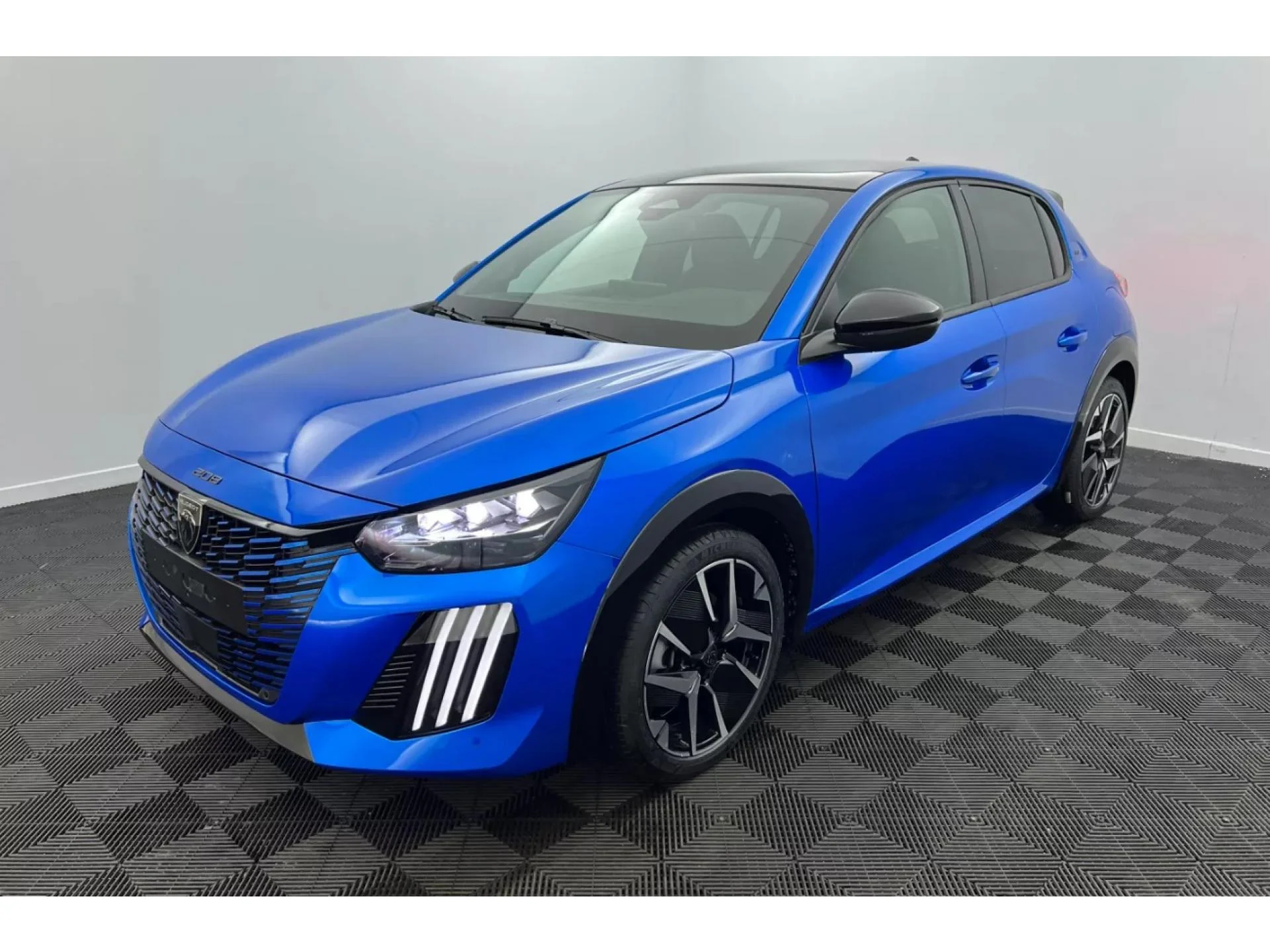 PEUGEOT 208 - Miniature 2 sur 28 - Cliquer pour voir cette photo