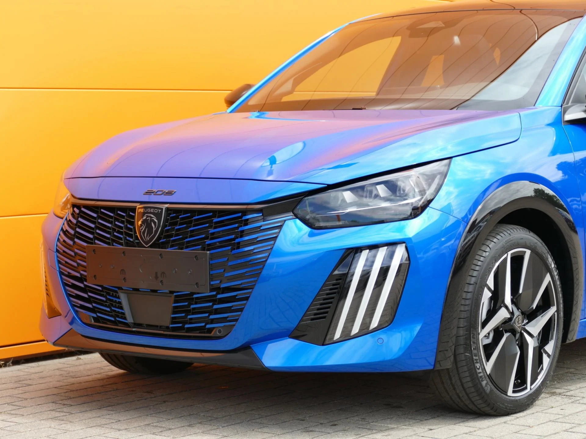 PEUGEOT 208 - Miniature 30 sur 34 - Cliquer pour voir cette photo