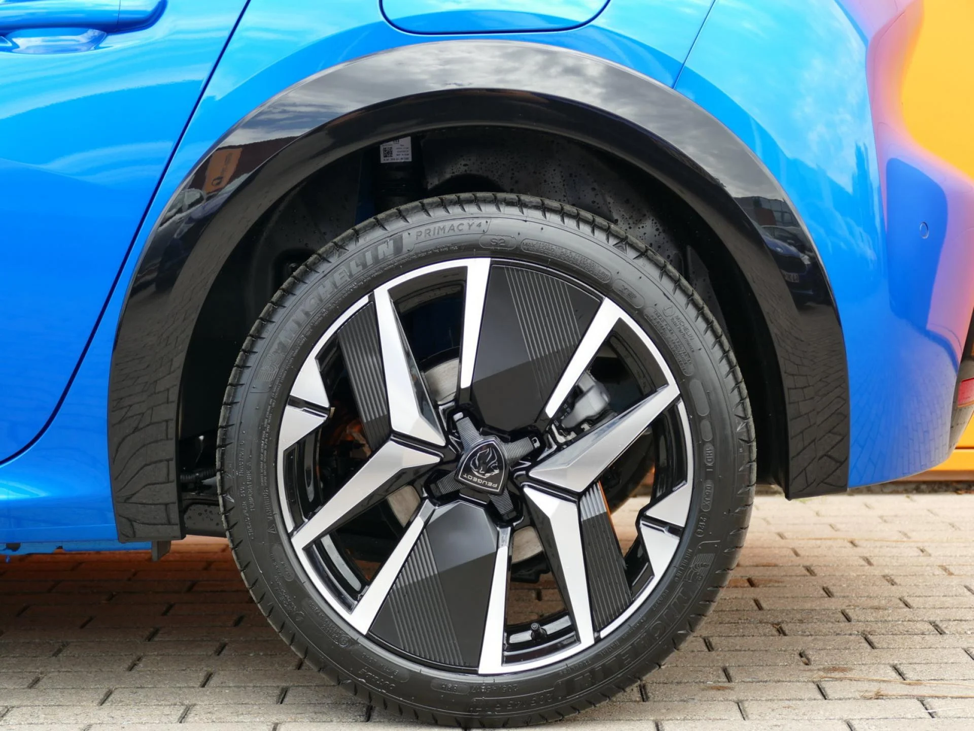 PEUGEOT 208 - Miniature 34 sur 34 - Cliquer pour voir cette photo