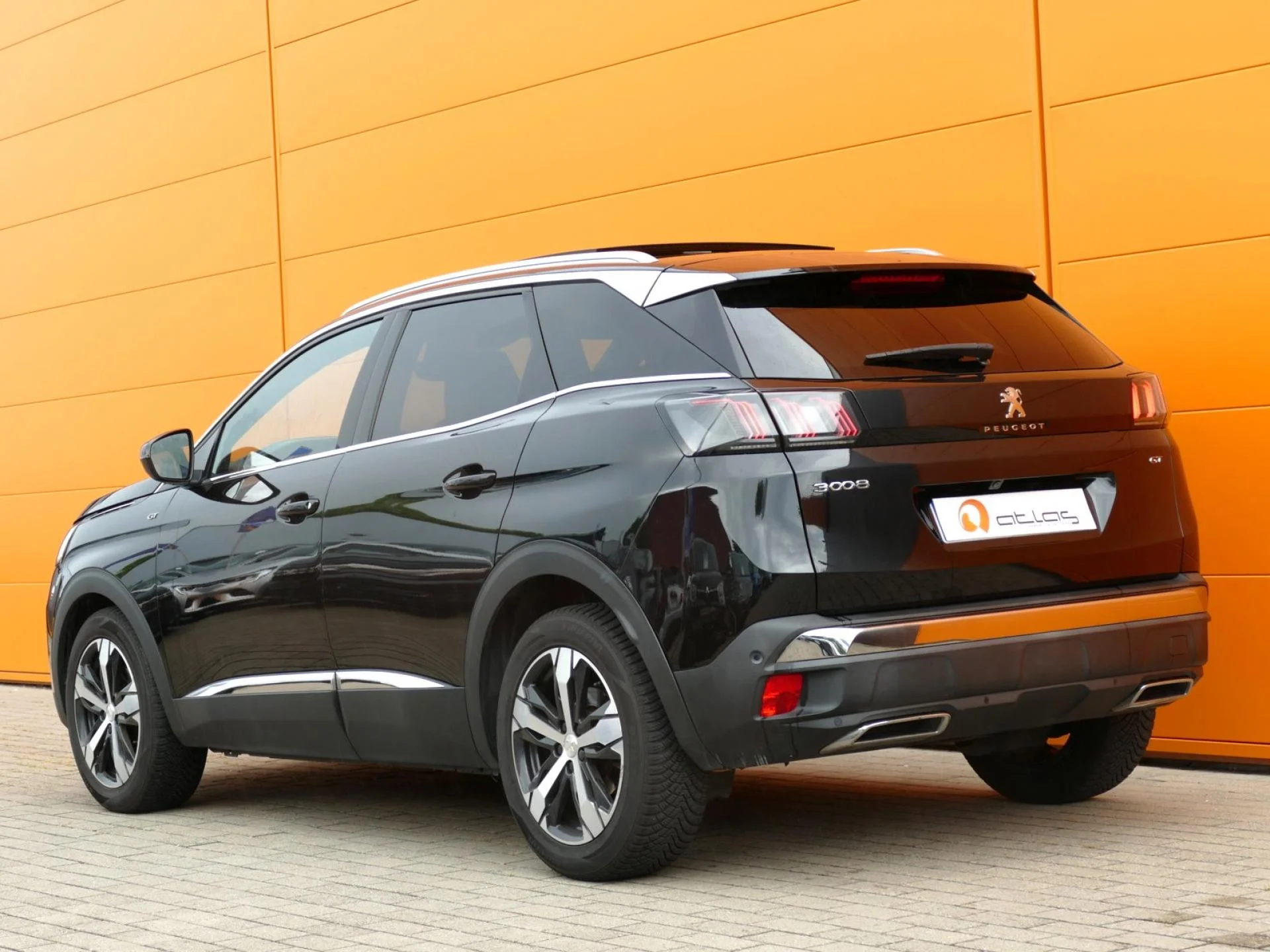 PEUGEOT 3008 - Miniature 4 sur 36 - Cliquer pour voir cette photo