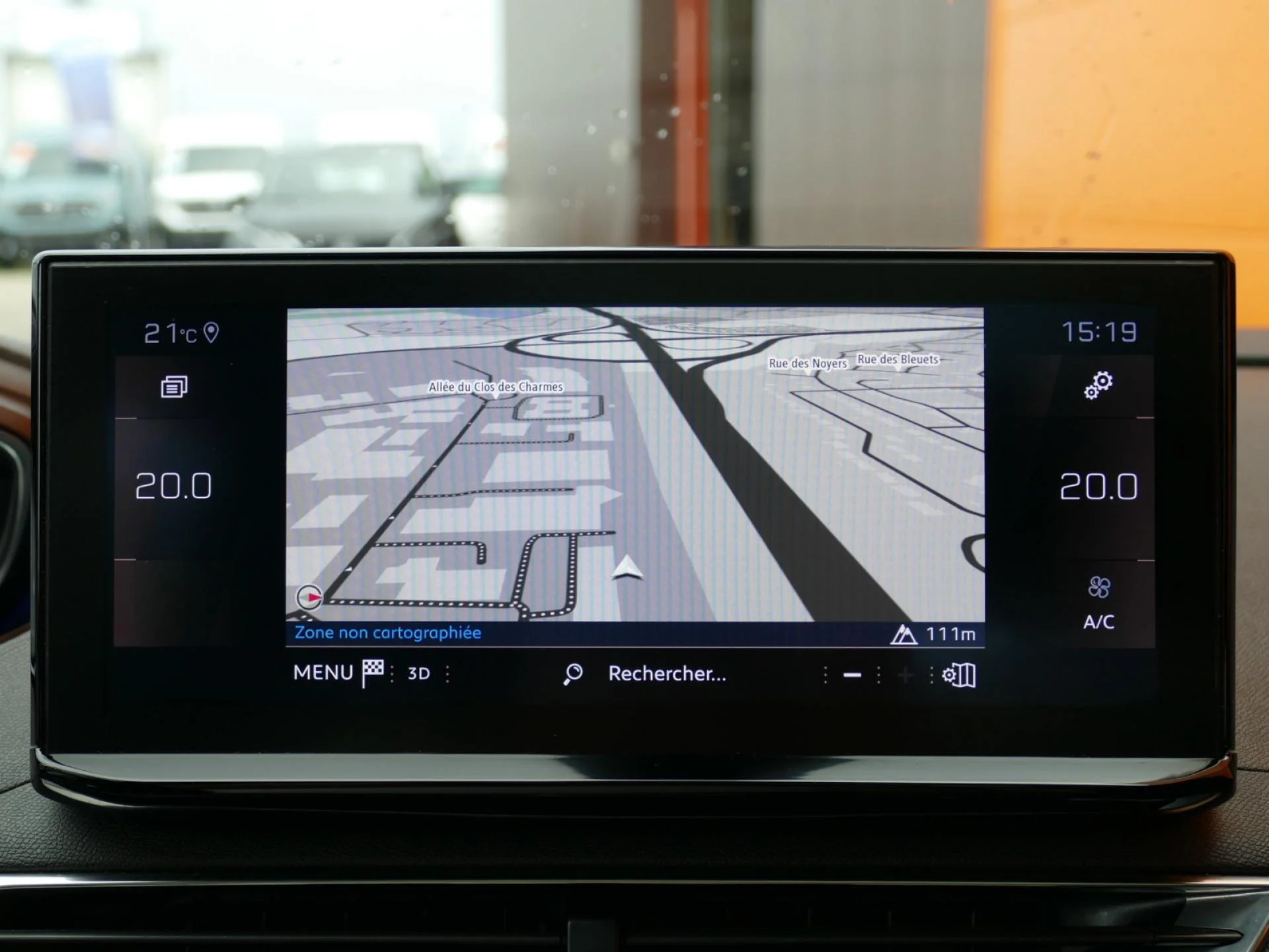 PEUGEOT 3008 - Miniature 9 sur 36 - Cliquer pour voir cette photo