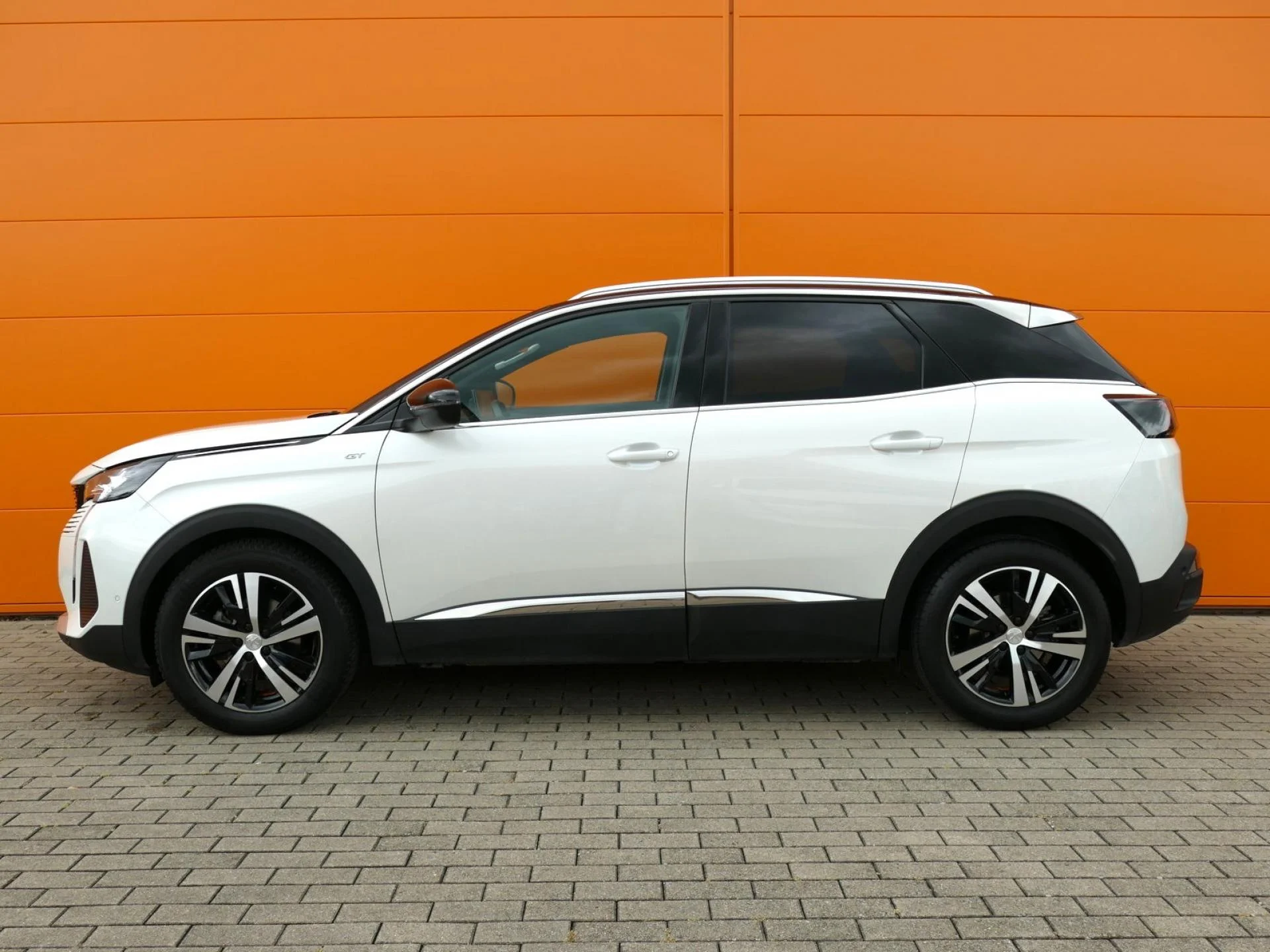 PEUGEOT 3008 - Miniature 3 sur 36 - Cliquer pour voir cette photo