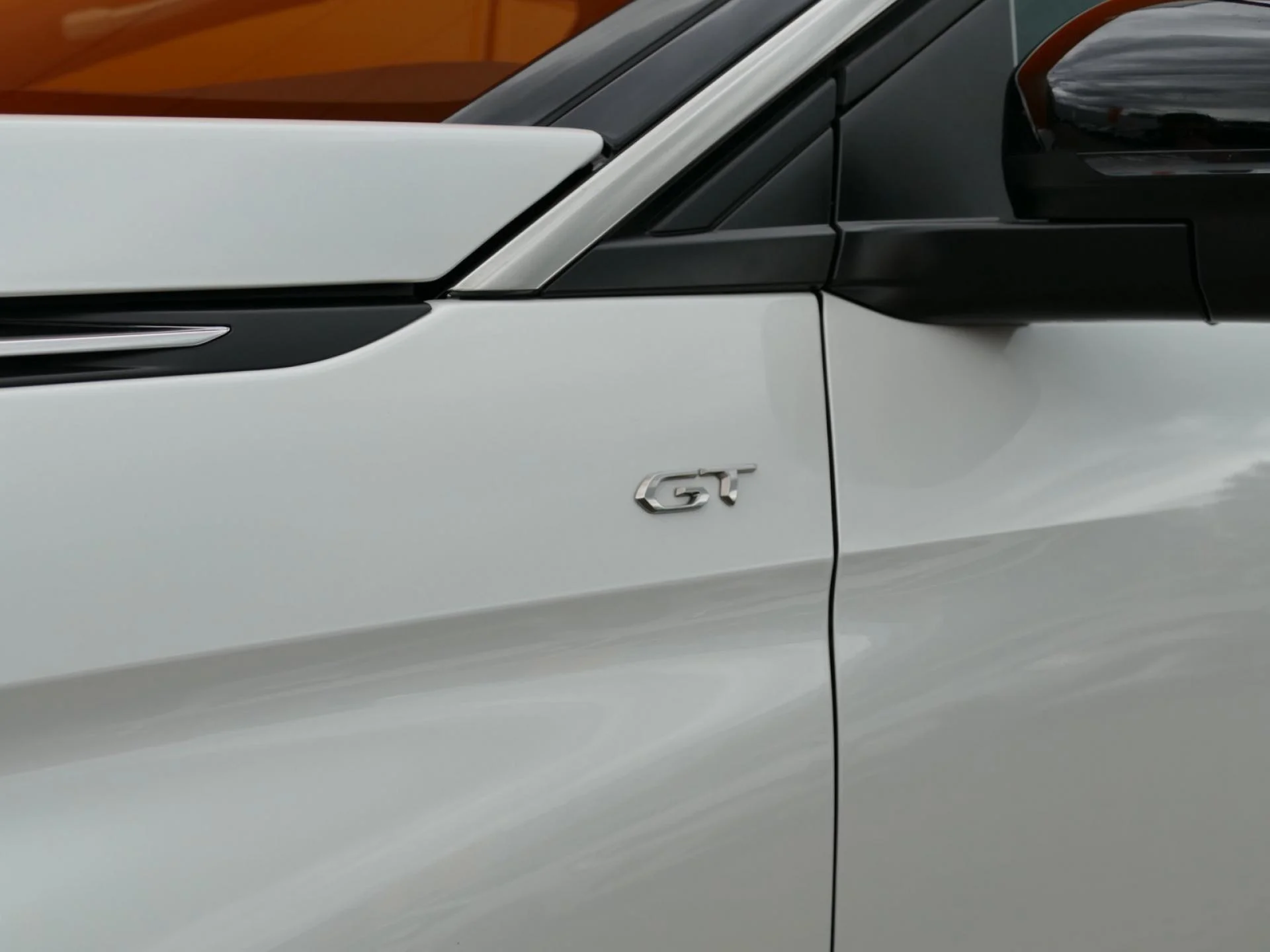 PEUGEOT 3008 - Miniature 31 sur 36 - Cliquer pour voir cette photo
