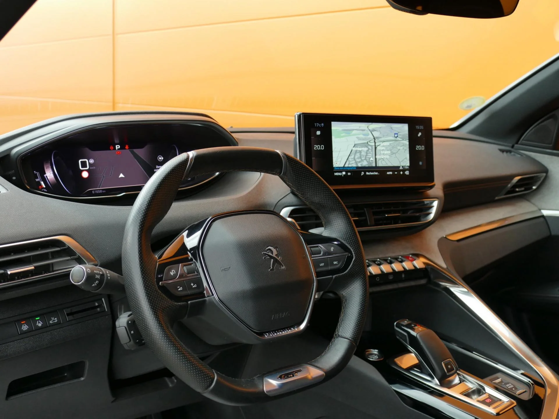 PEUGEOT 3008 - Miniature 17 sur 36 - Cliquer pour voir cette photo