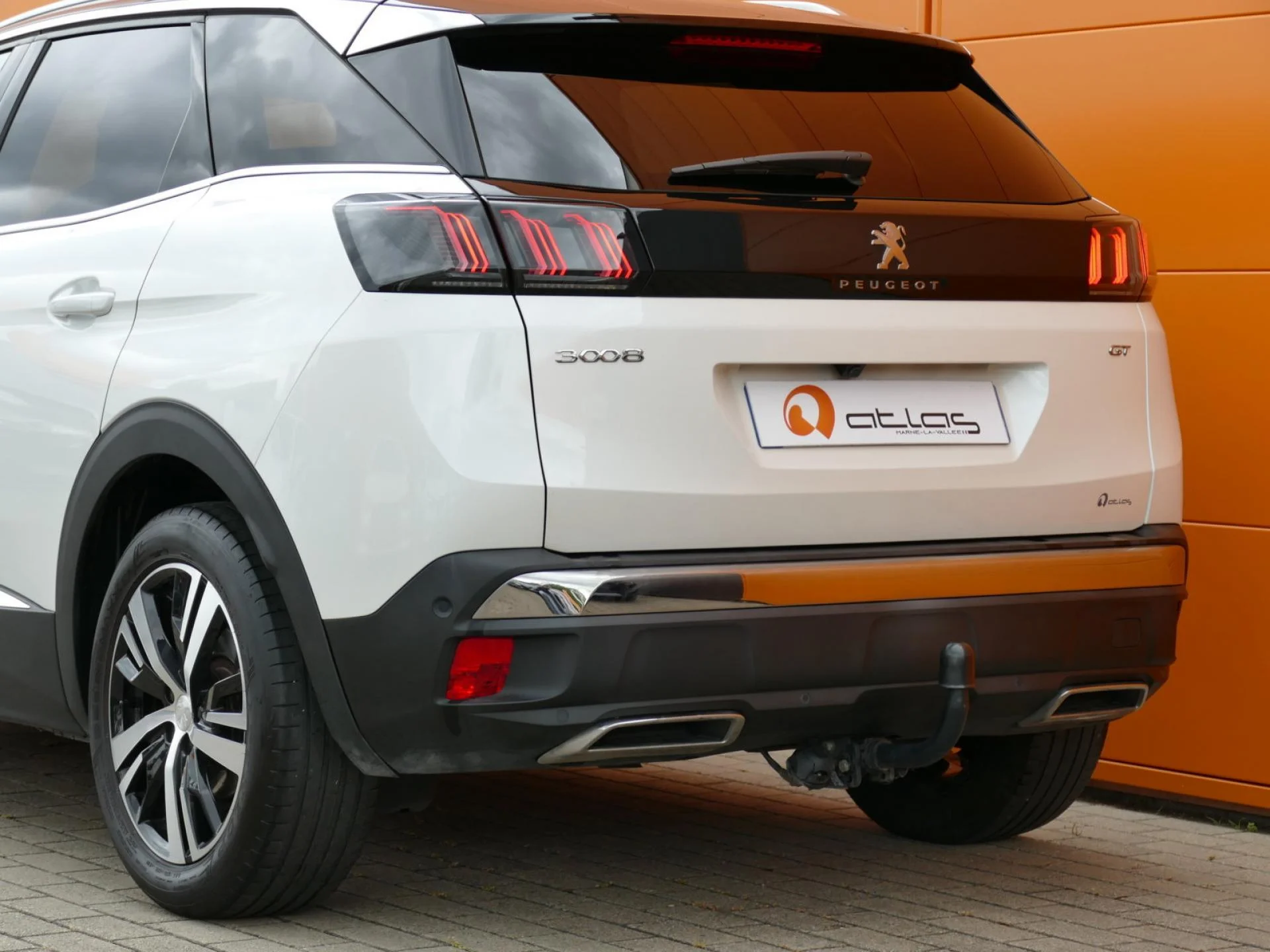 PEUGEOT 3008 - Miniature 34 sur 36 - Cliquer pour voir cette photo