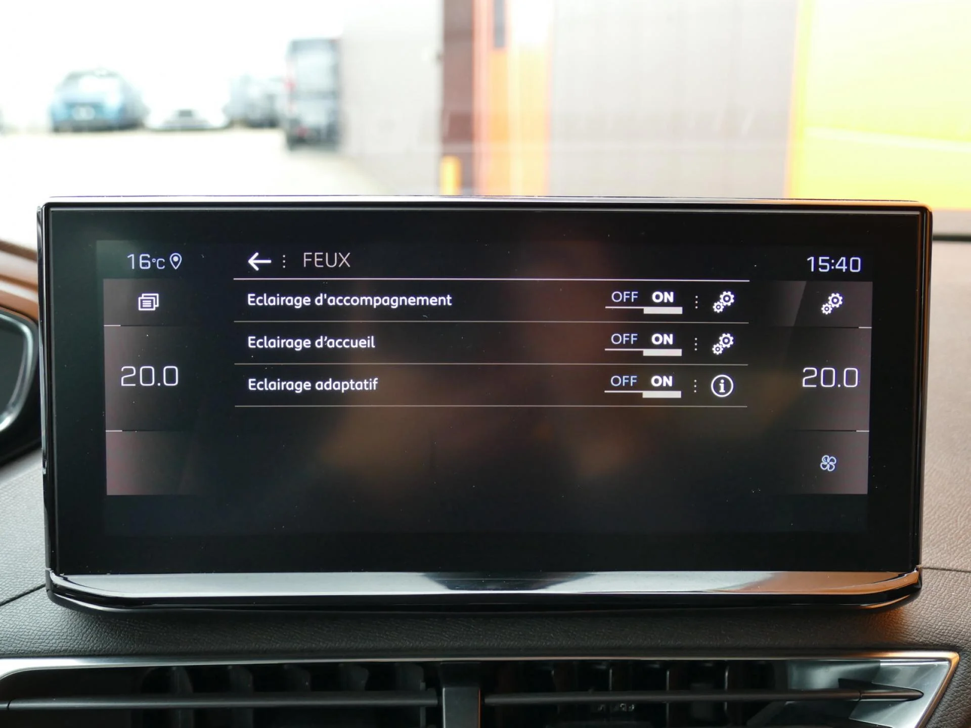 PEUGEOT 3008 - Miniature 14 sur 36 - Cliquer pour voir cette photo