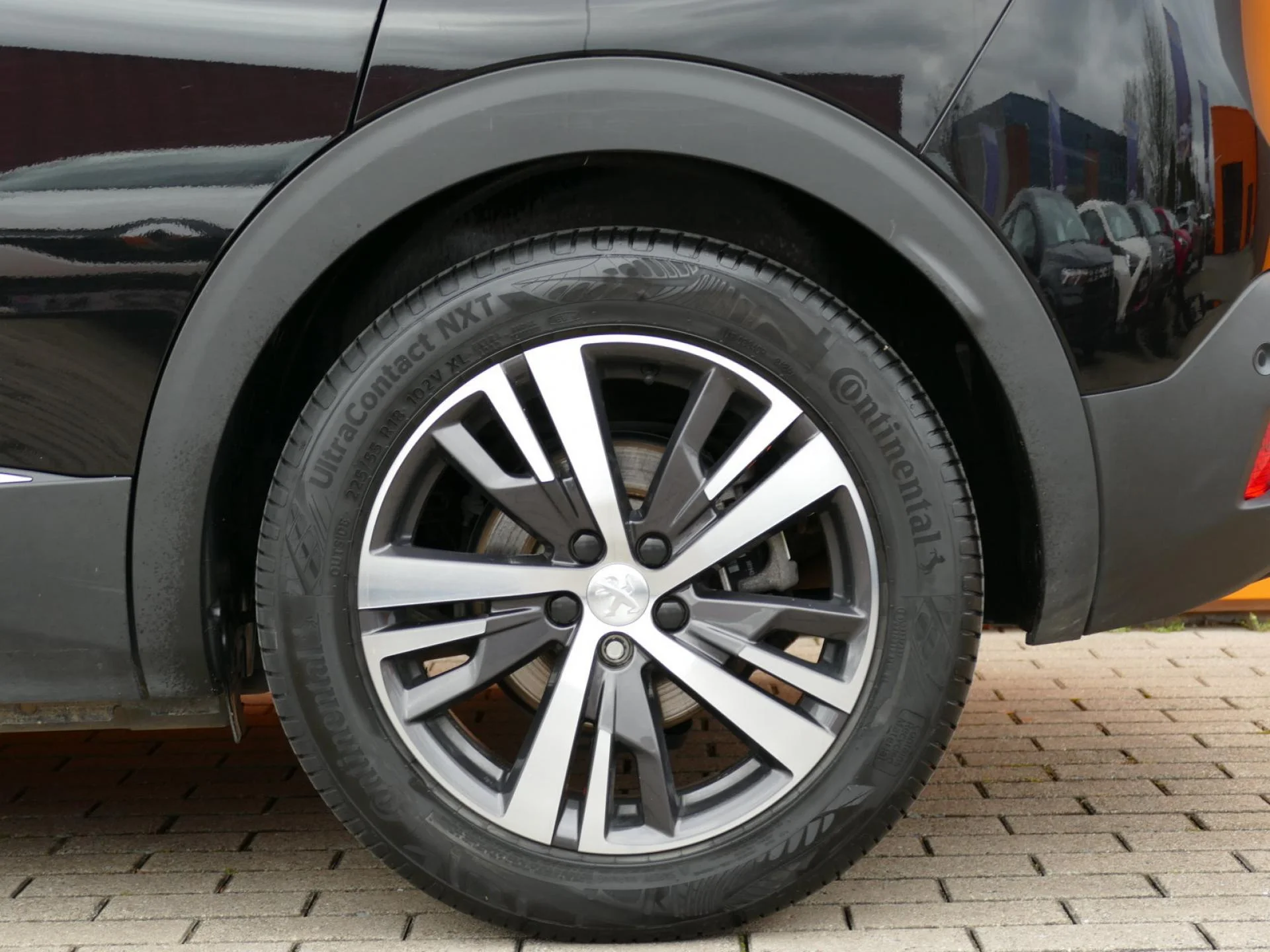 PEUGEOT 3008 - Miniature 31 sur 32 - Cliquer pour voir cette photo