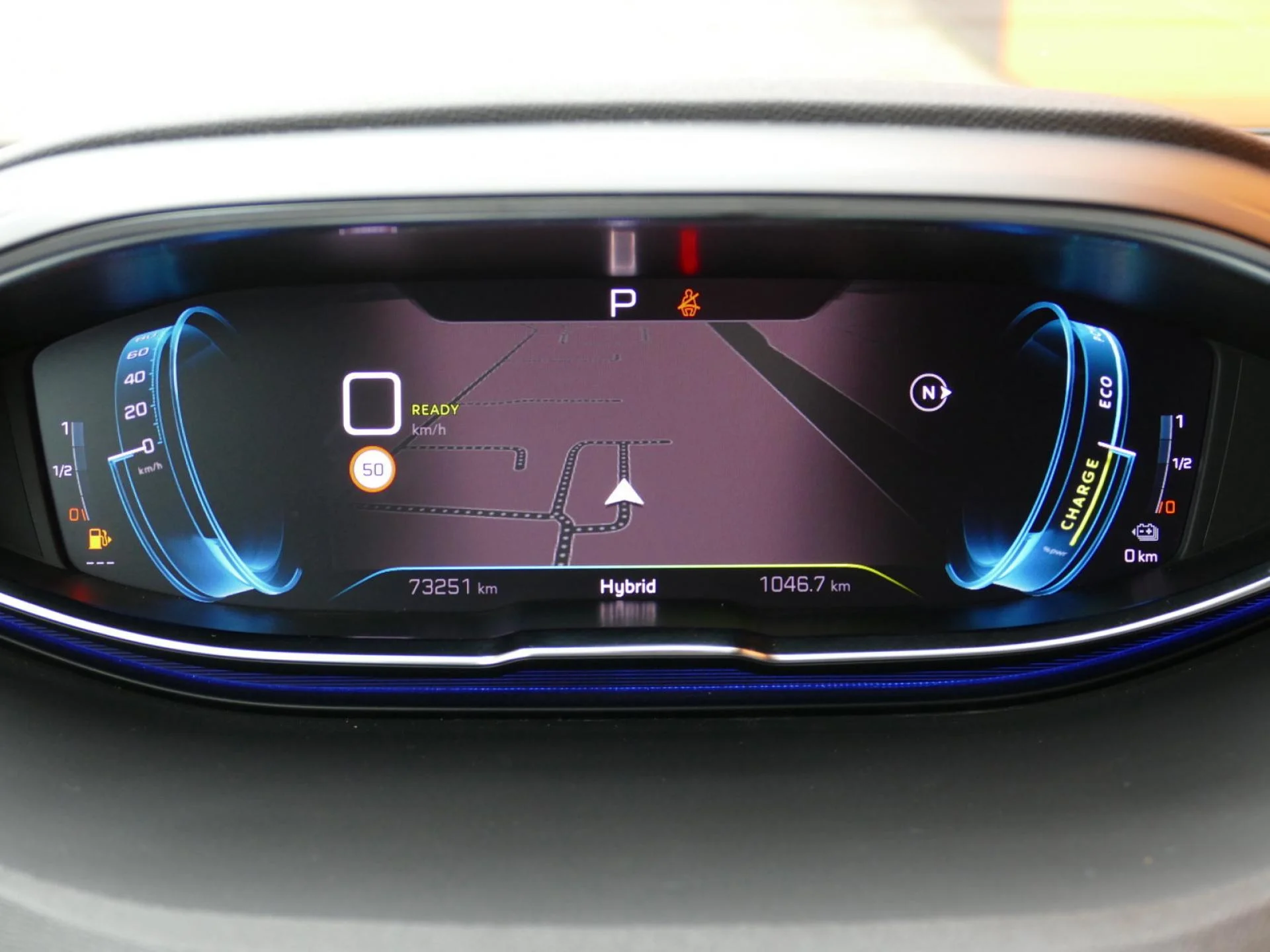 PEUGEOT 3008 - Miniature 17 sur 32 - Cliquer pour voir cette photo