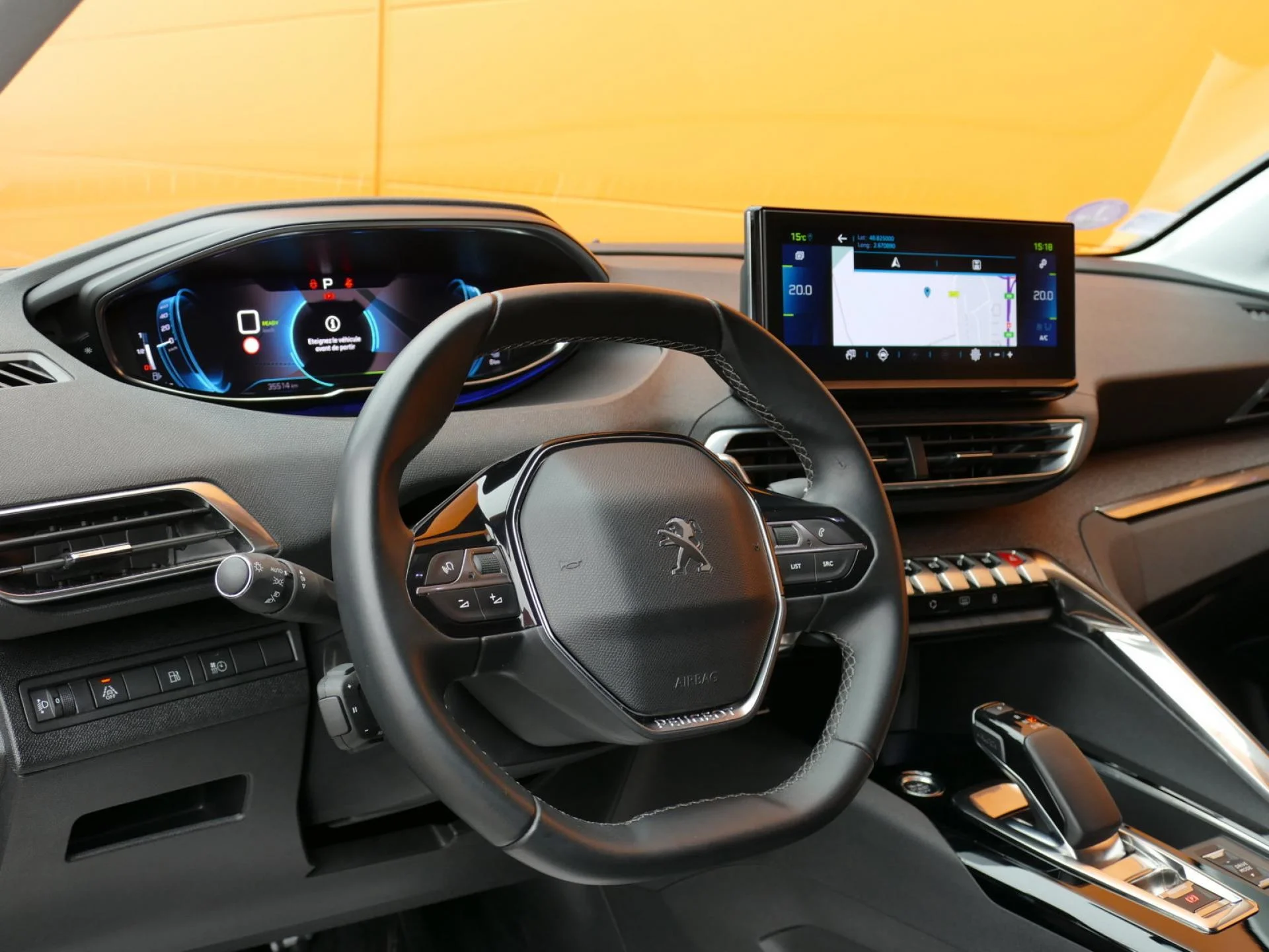 PEUGEOT 3008 - Miniature 16 sur 32 - Cliquer pour voir cette photo