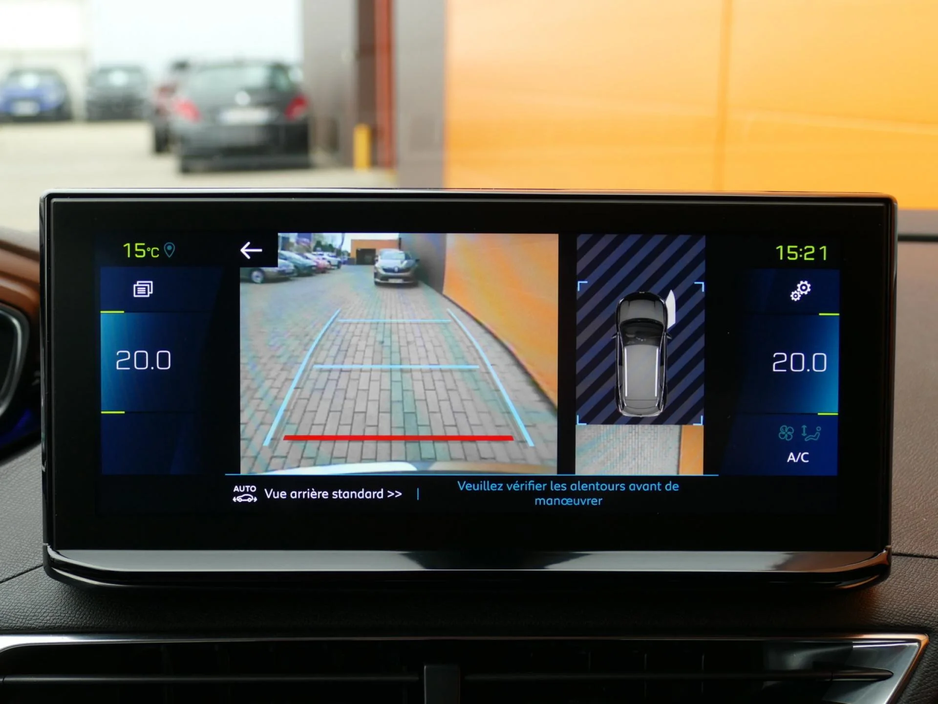 PEUGEOT 3008 - Miniature 10 sur 32 - Cliquer pour voir cette photo