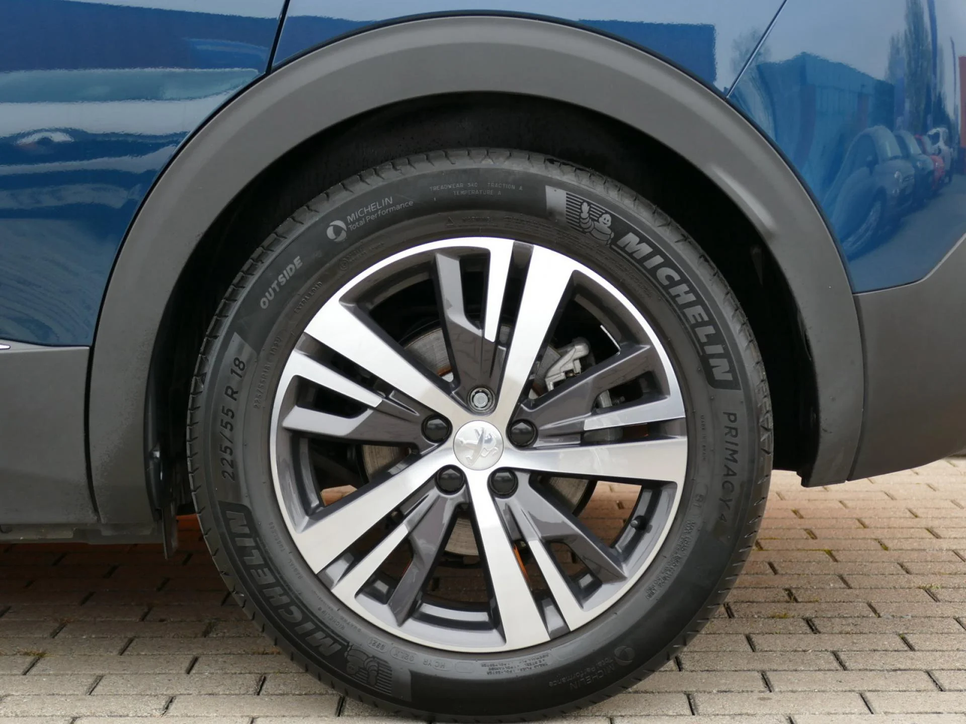 PEUGEOT 3008 - Miniature 32 sur 32 - Cliquer pour voir cette photo