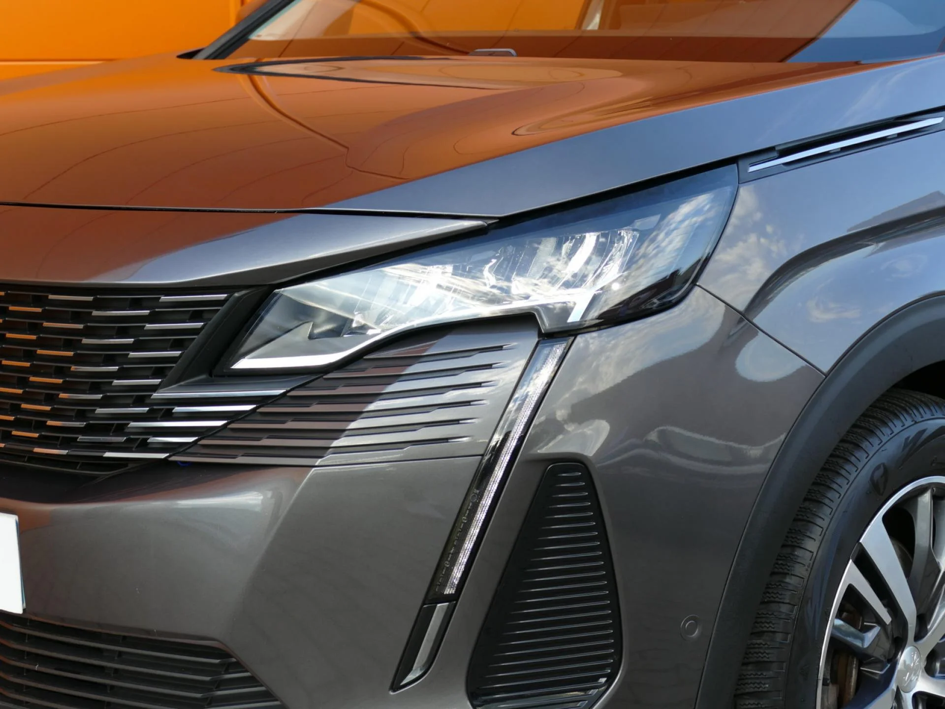PEUGEOT 3008 - Miniature 28 sur 32 - Cliquer pour voir cette photo