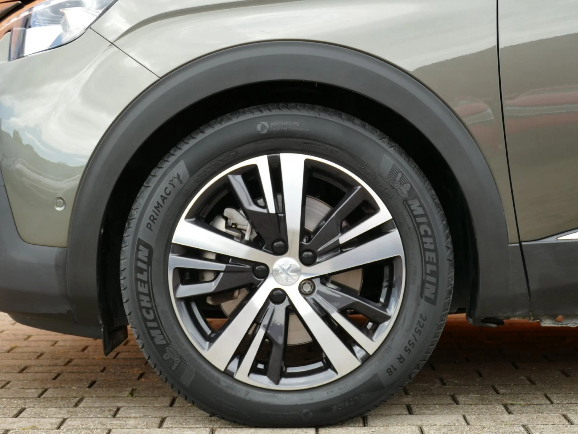 PEUGEOT 3008 - Miniature 31 sur 32 - Cliquer pour voir cette photo