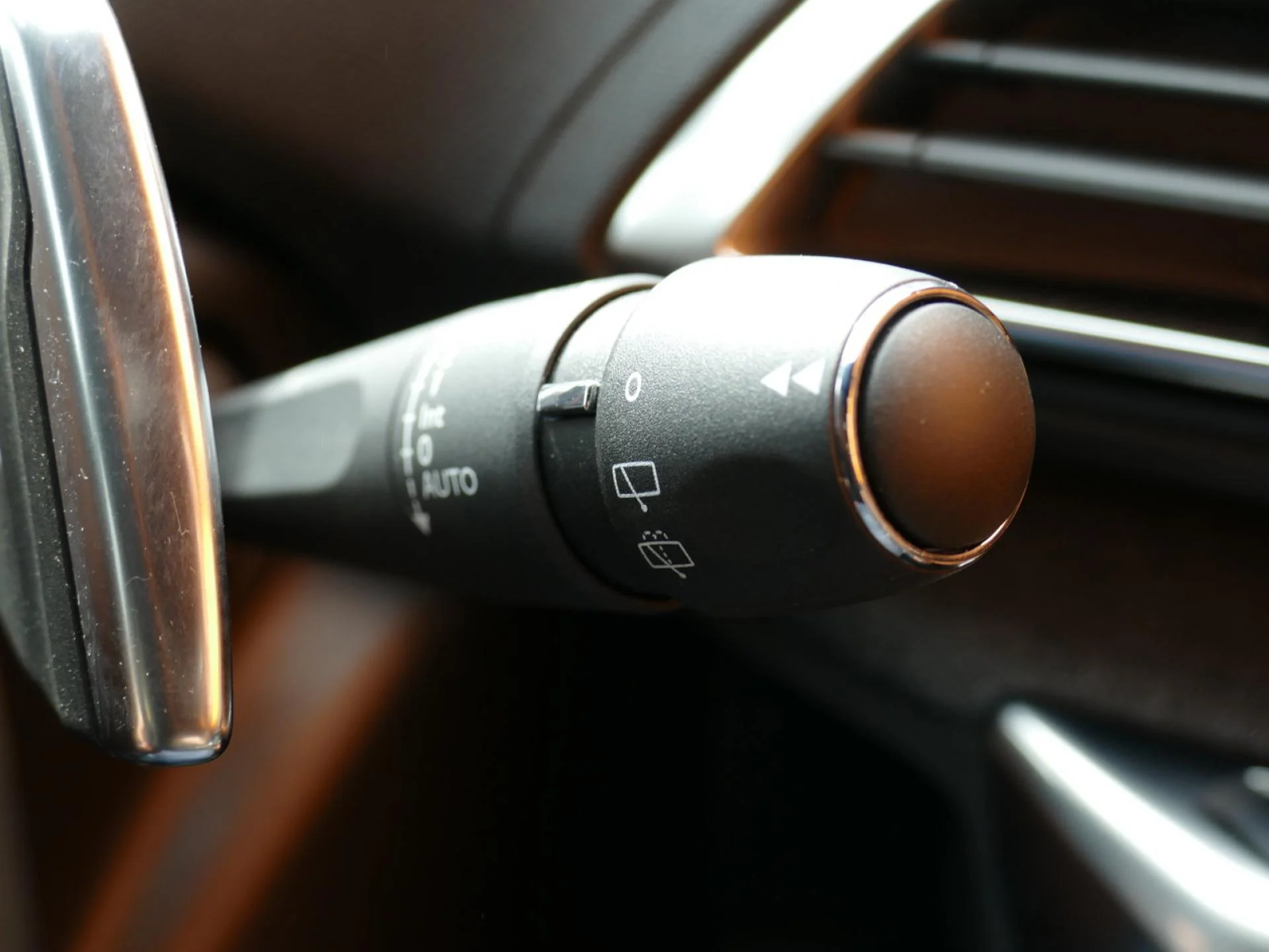 PEUGEOT 3008 - Miniature 25 sur 32 - Cliquer pour voir cette photo