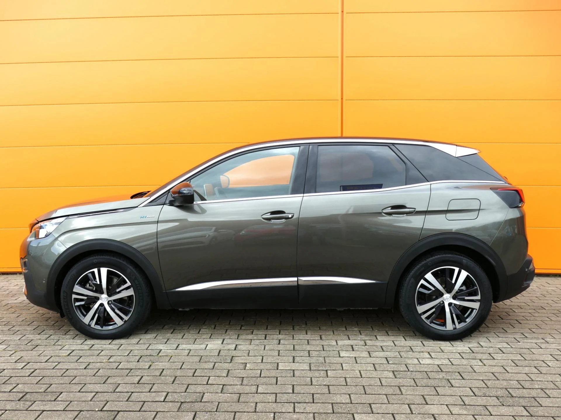 PEUGEOT 3008 - Miniature 3 sur 32 - Cliquer pour voir cette photo