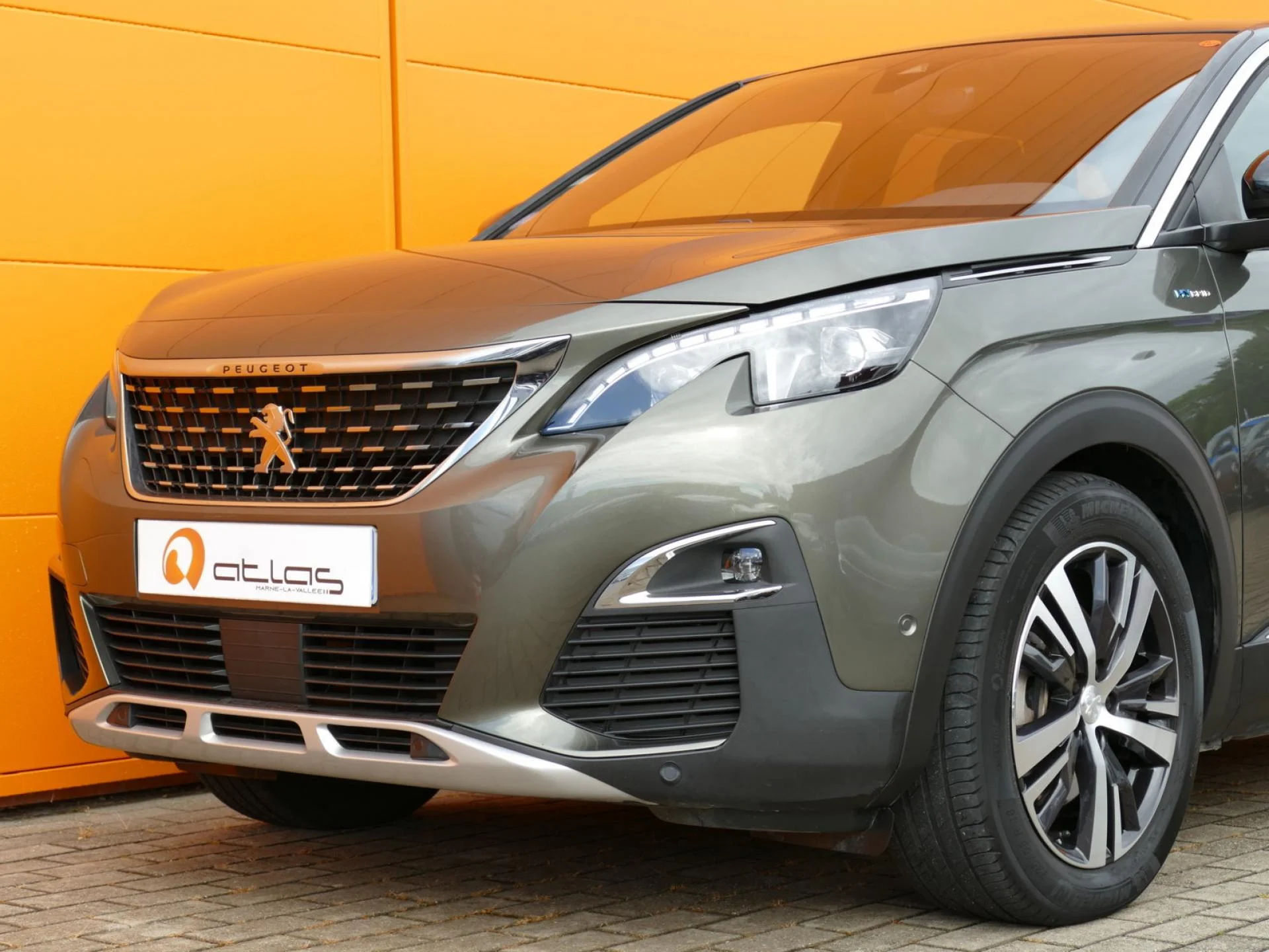 PEUGEOT 3008 - Miniature 28 sur 32 - Cliquer pour voir cette photo