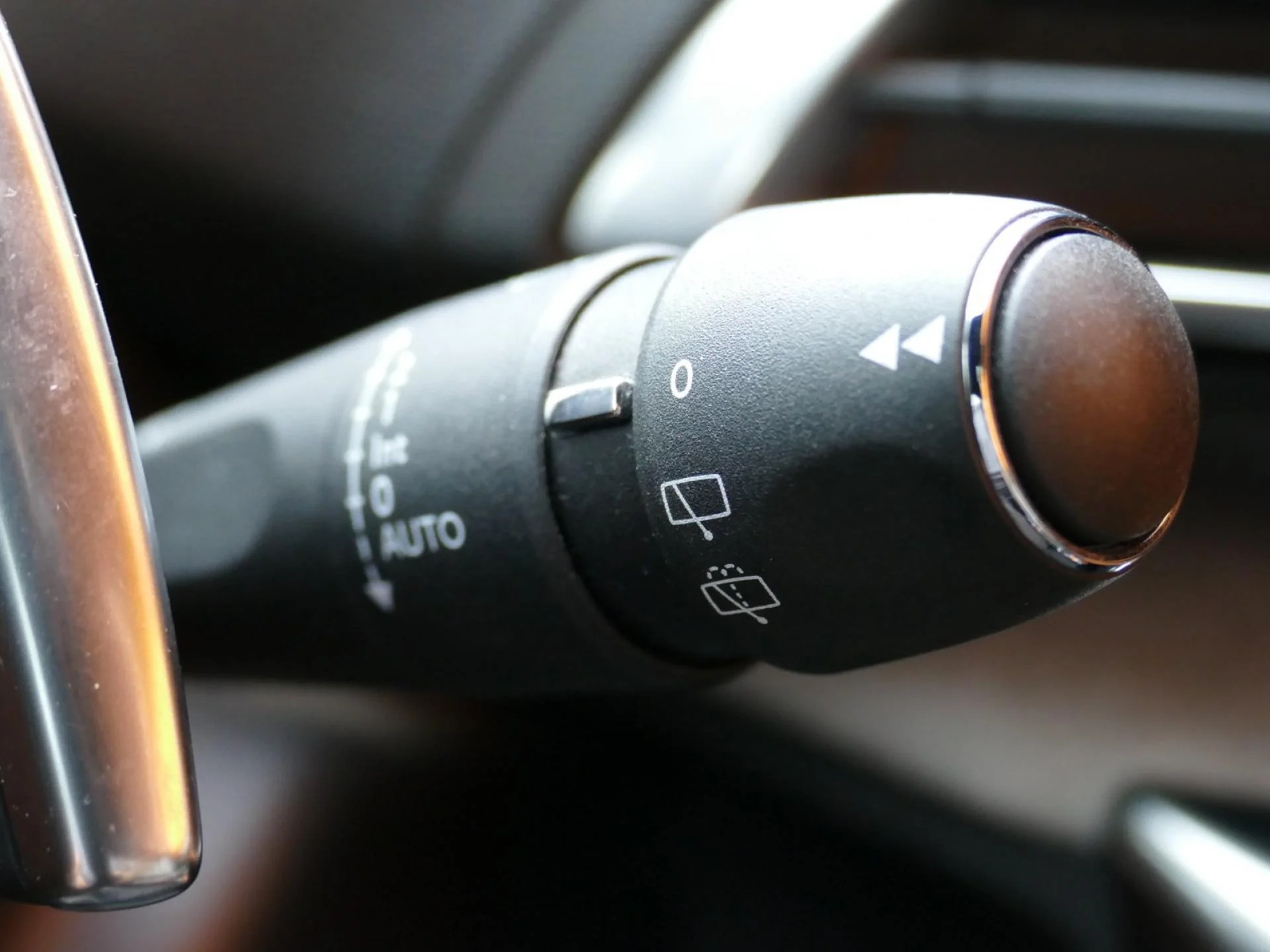 PEUGEOT 3008 - Miniature 26 sur 36 - Cliquer pour voir cette photo