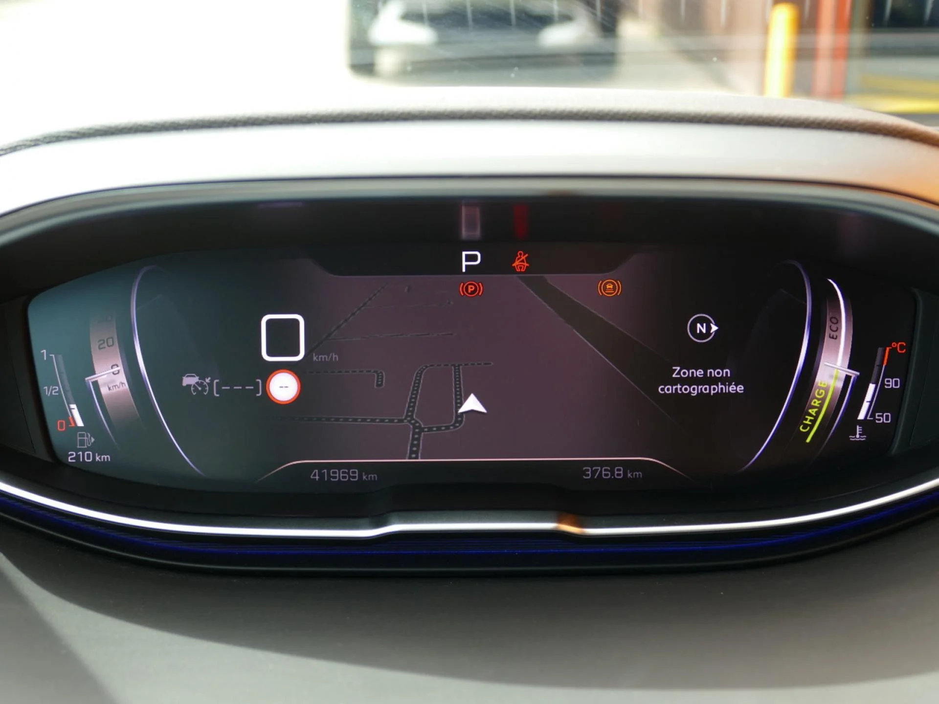 PEUGEOT 3008 - Miniature 19 sur 34 - Cliquer pour voir cette photo