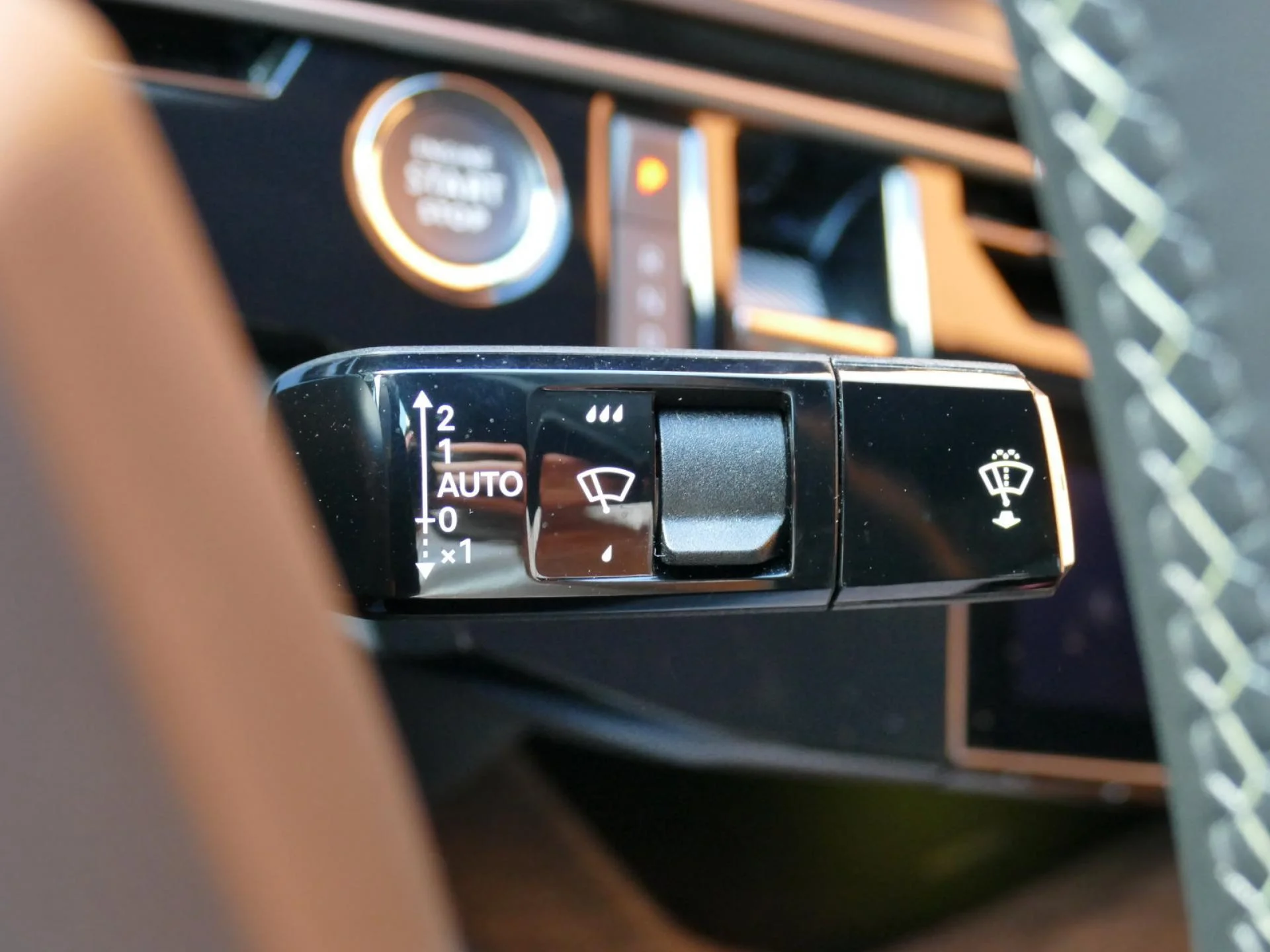 PEUGEOT 3008 - Miniature 28 sur 35 - Cliquer pour voir cette photo