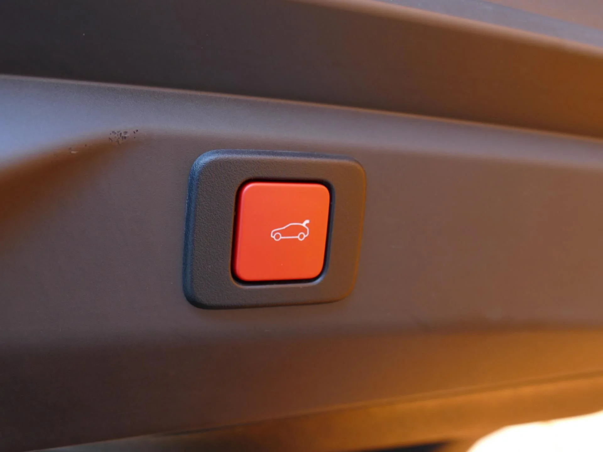 PEUGEOT 3008 - Miniature 24 sur 35 - Cliquer pour voir cette photo