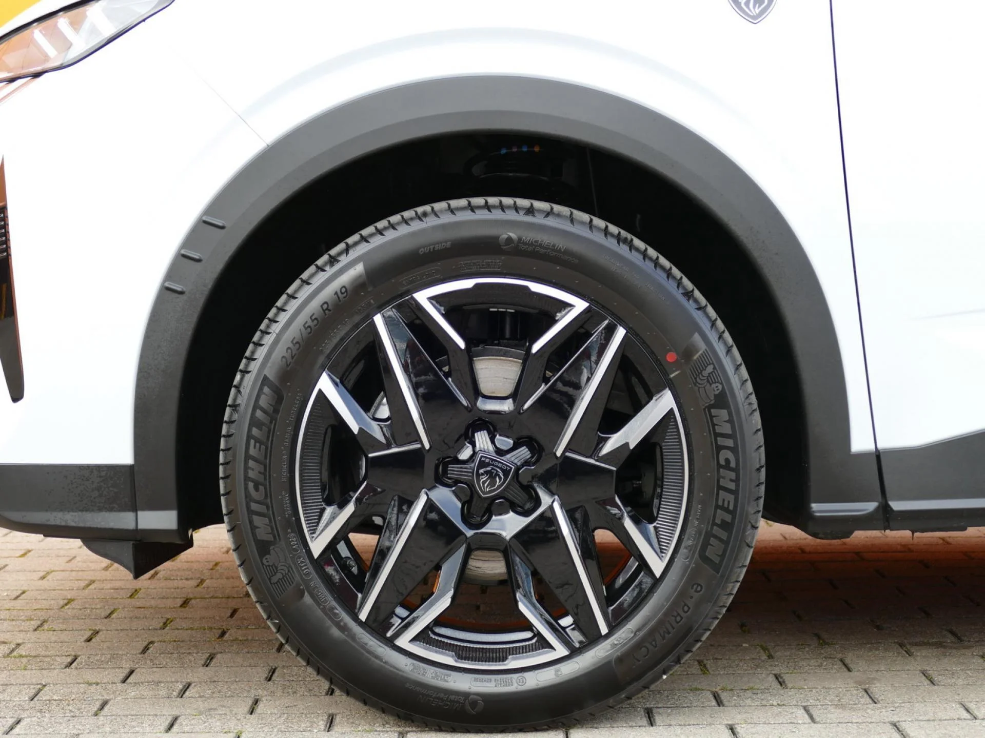 PEUGEOT 3008 - Miniature 34 sur 35 - Cliquer pour voir cette photo