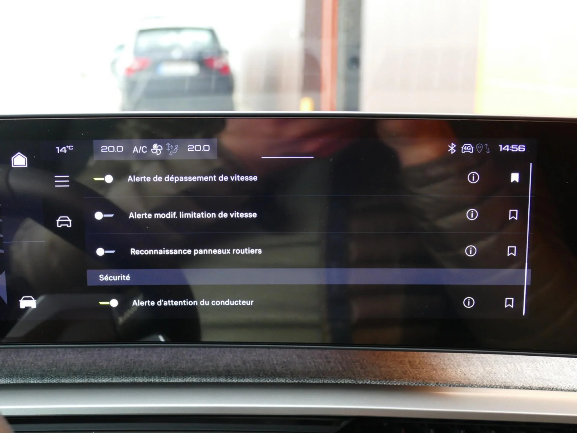 PEUGEOT 3008 - Miniature 13 sur 35 - Cliquer pour voir cette photo