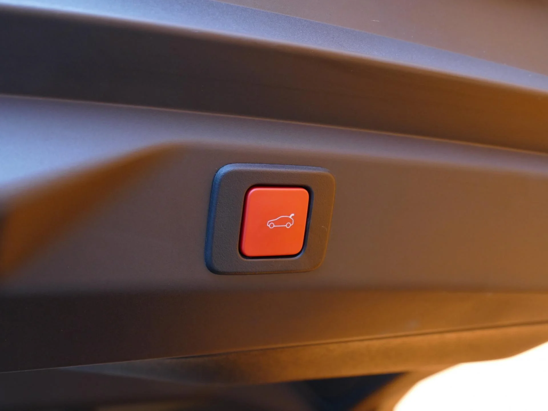 PEUGEOT 3008 - Miniature 21 sur 32 - Cliquer pour voir cette photo