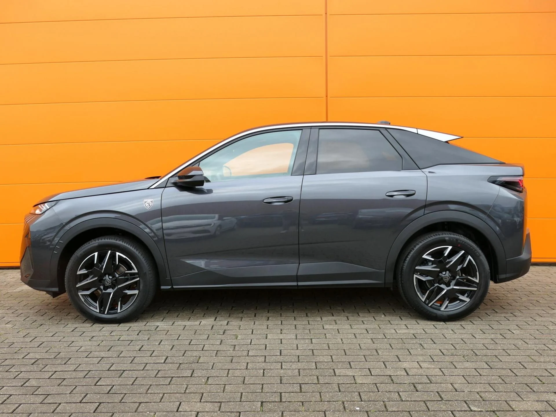 PEUGEOT 3008 - Miniature 4 sur 32 - Cliquer pour voir cette photo