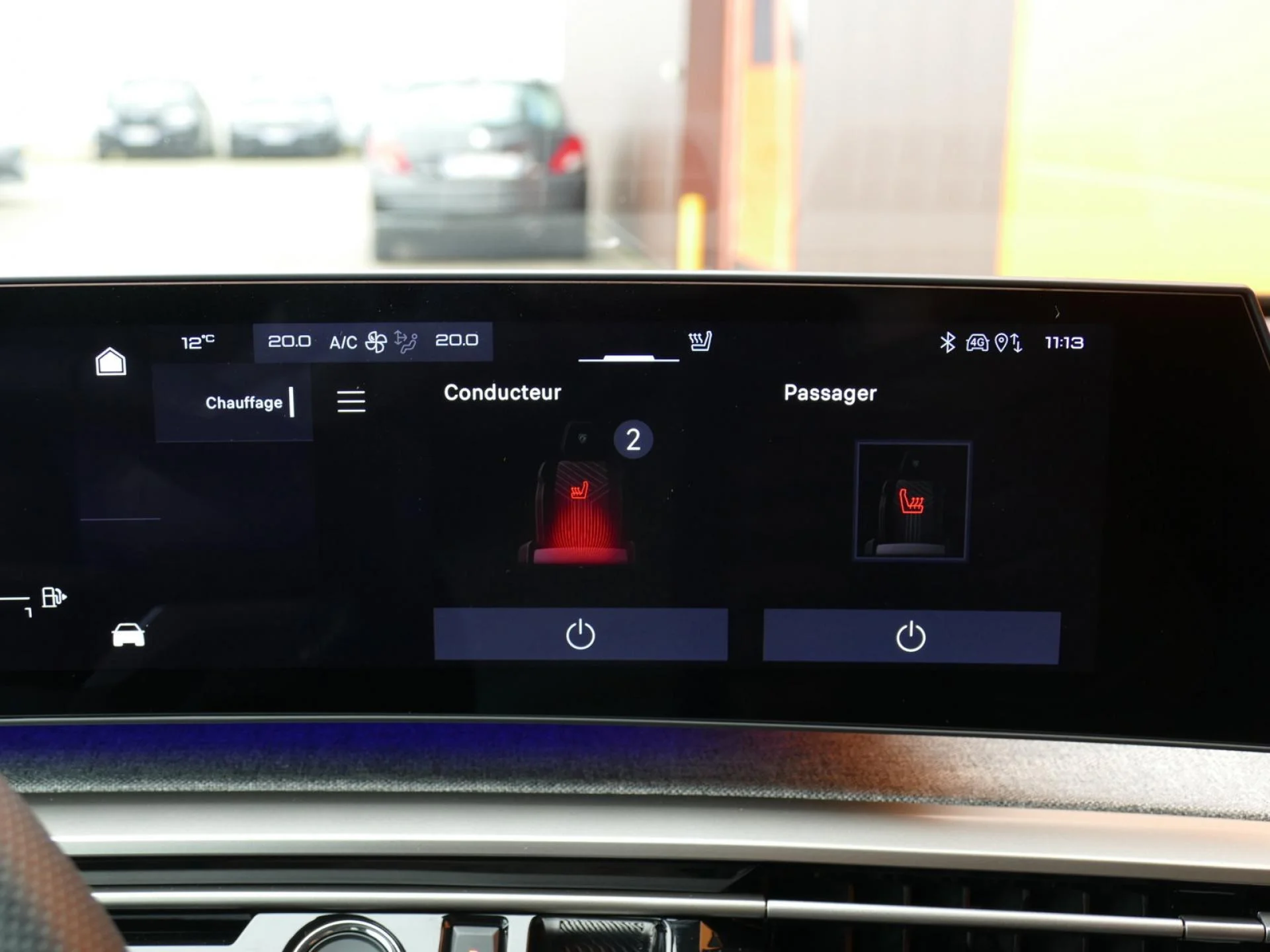 PEUGEOT 3008 - Miniature 13 sur 32 - Cliquer pour voir cette photo