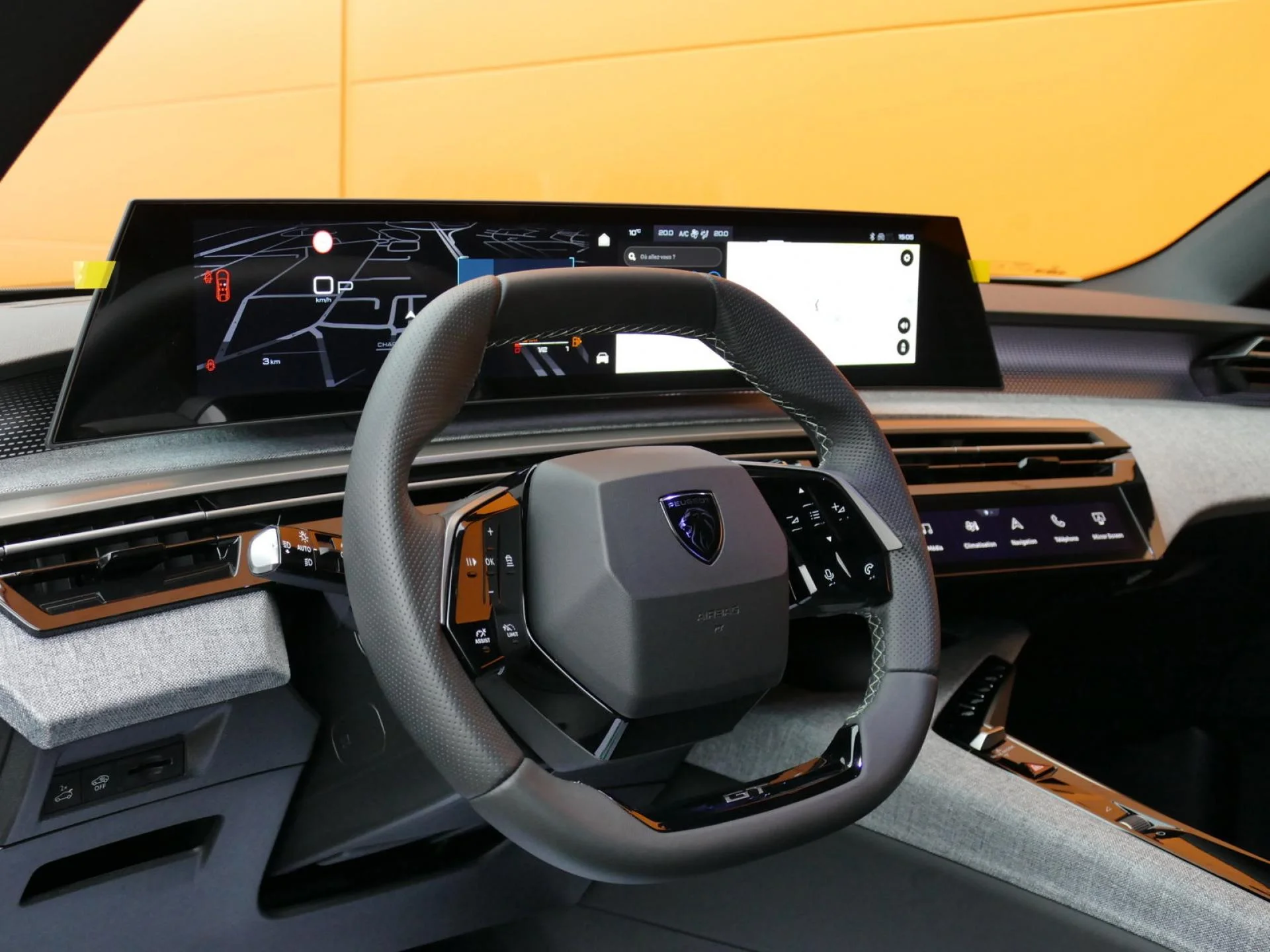 PEUGEOT 3008 - Miniature 15 sur 32 - Cliquer pour voir cette photo